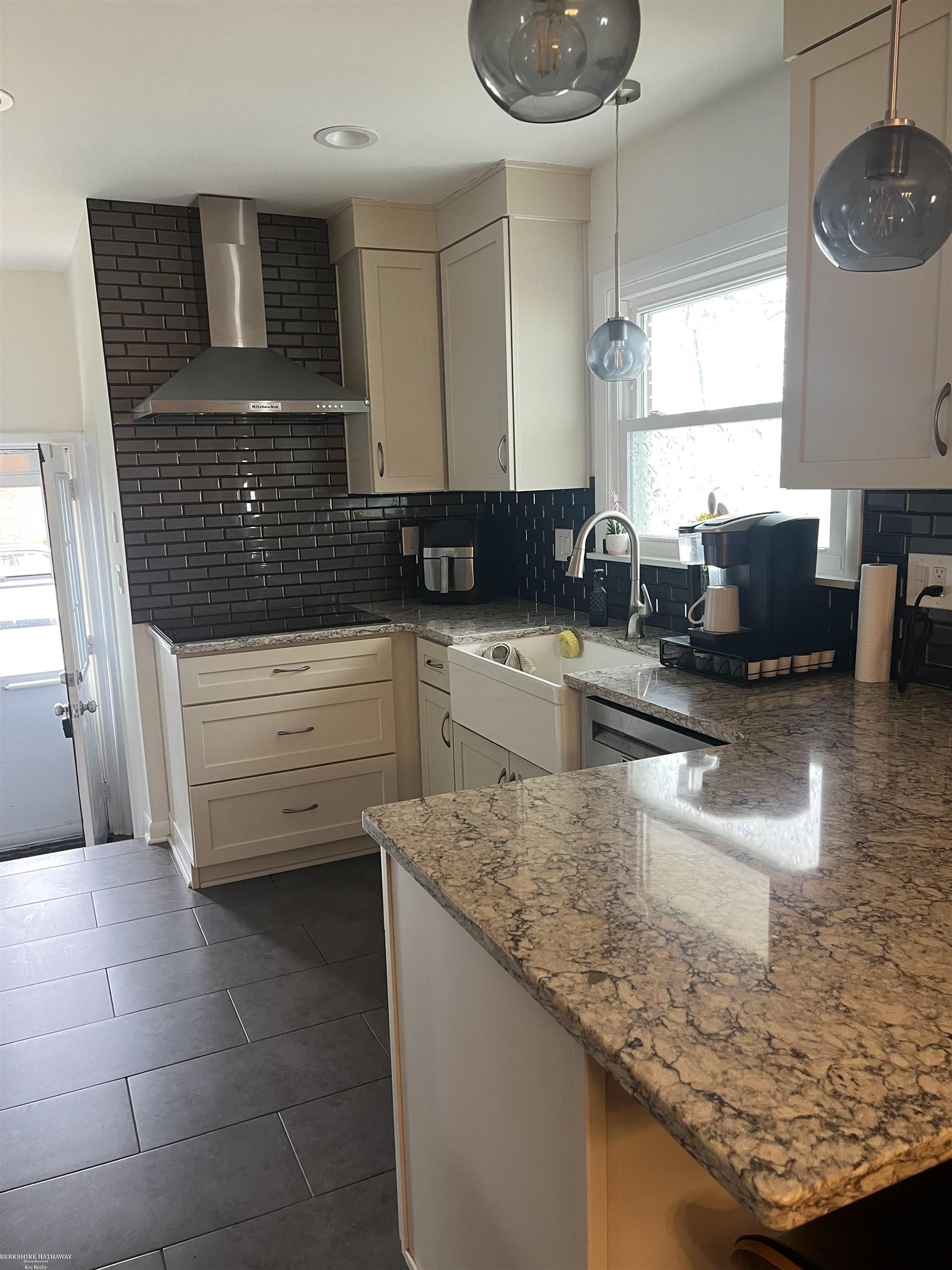 25284 Saint Christopher Drive, Harrison Twp, MI, 48045