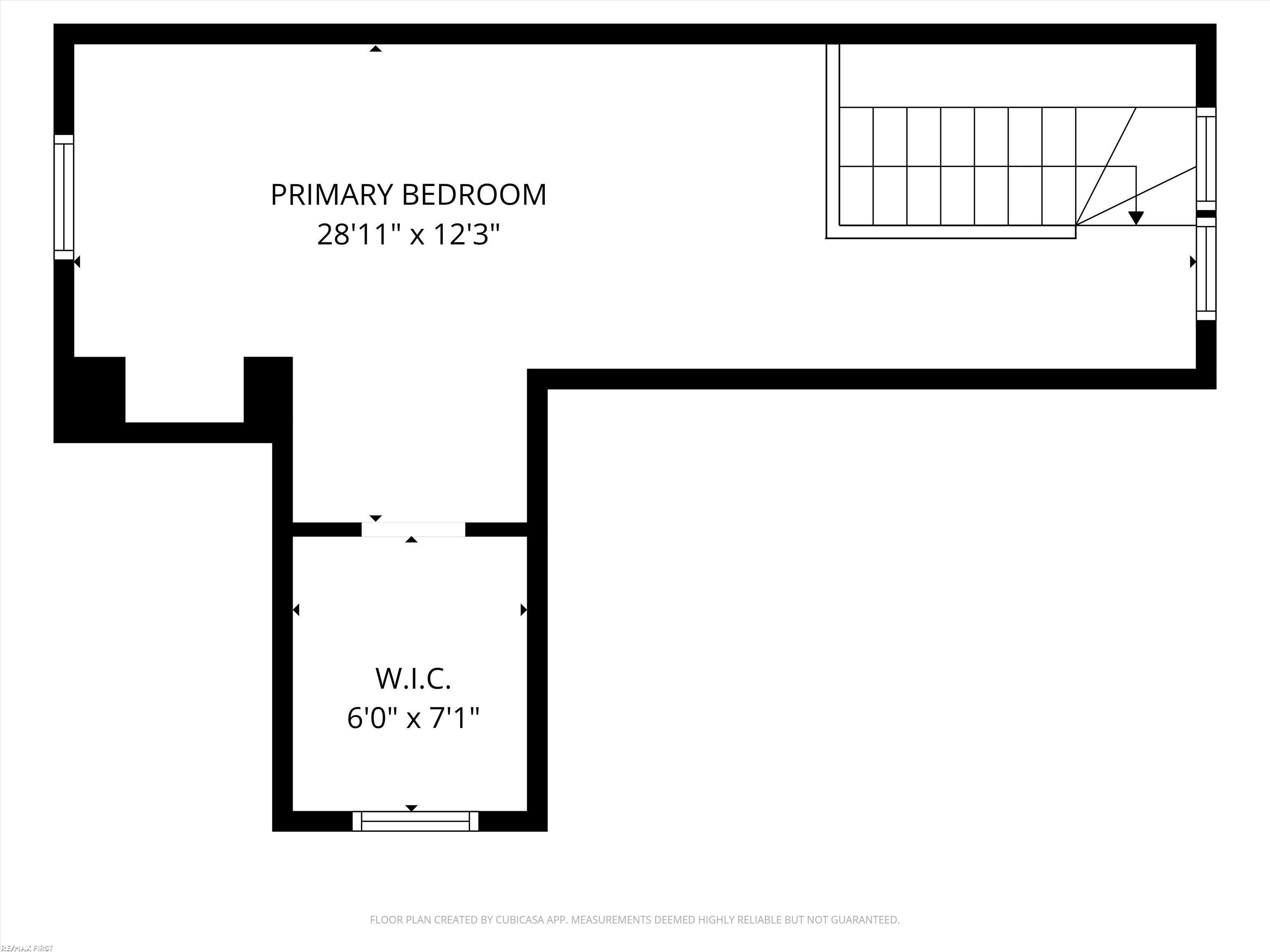 7399 Mckinley Avenue, Center Line, MI, 48015