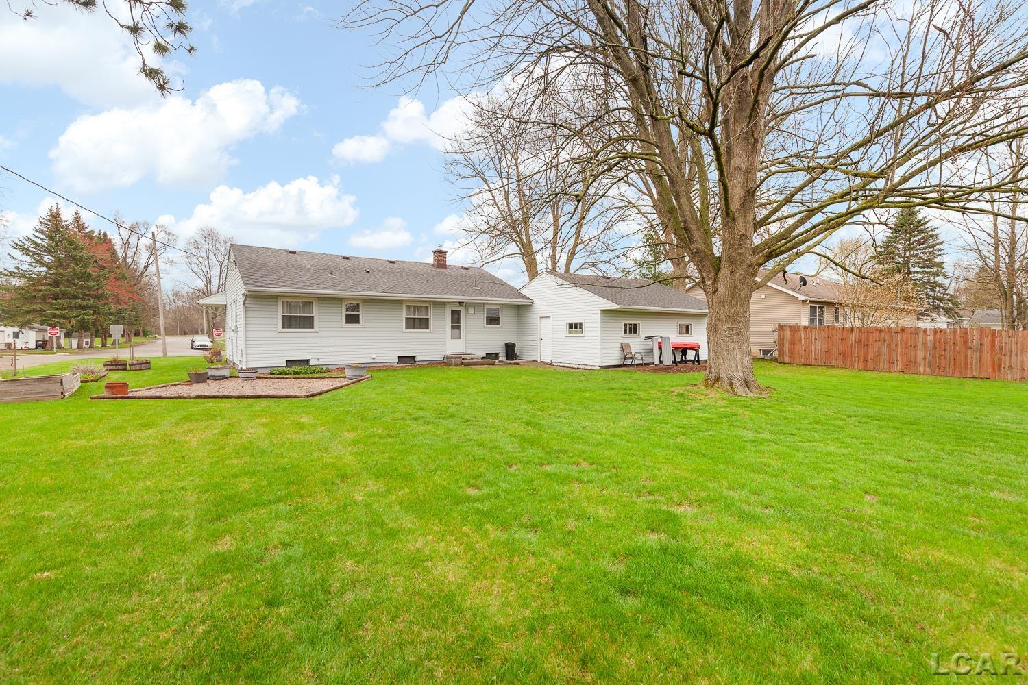 507 Adrian Street, Tecumseh, MI, 49286