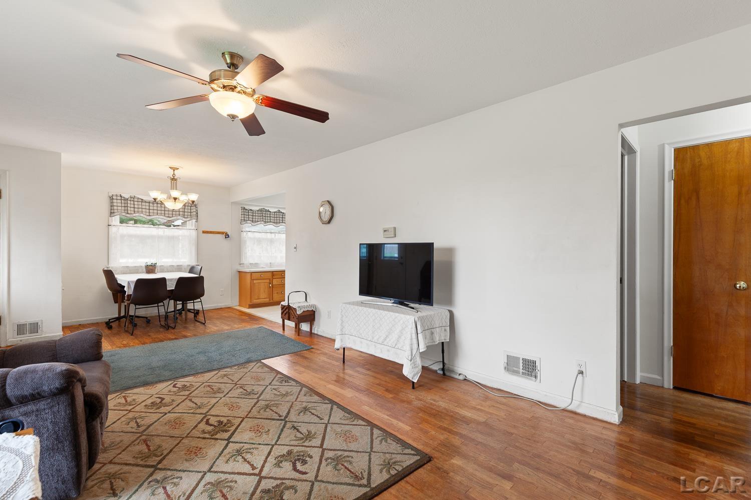 507 Adrian Street, Tecumseh, MI, 49286