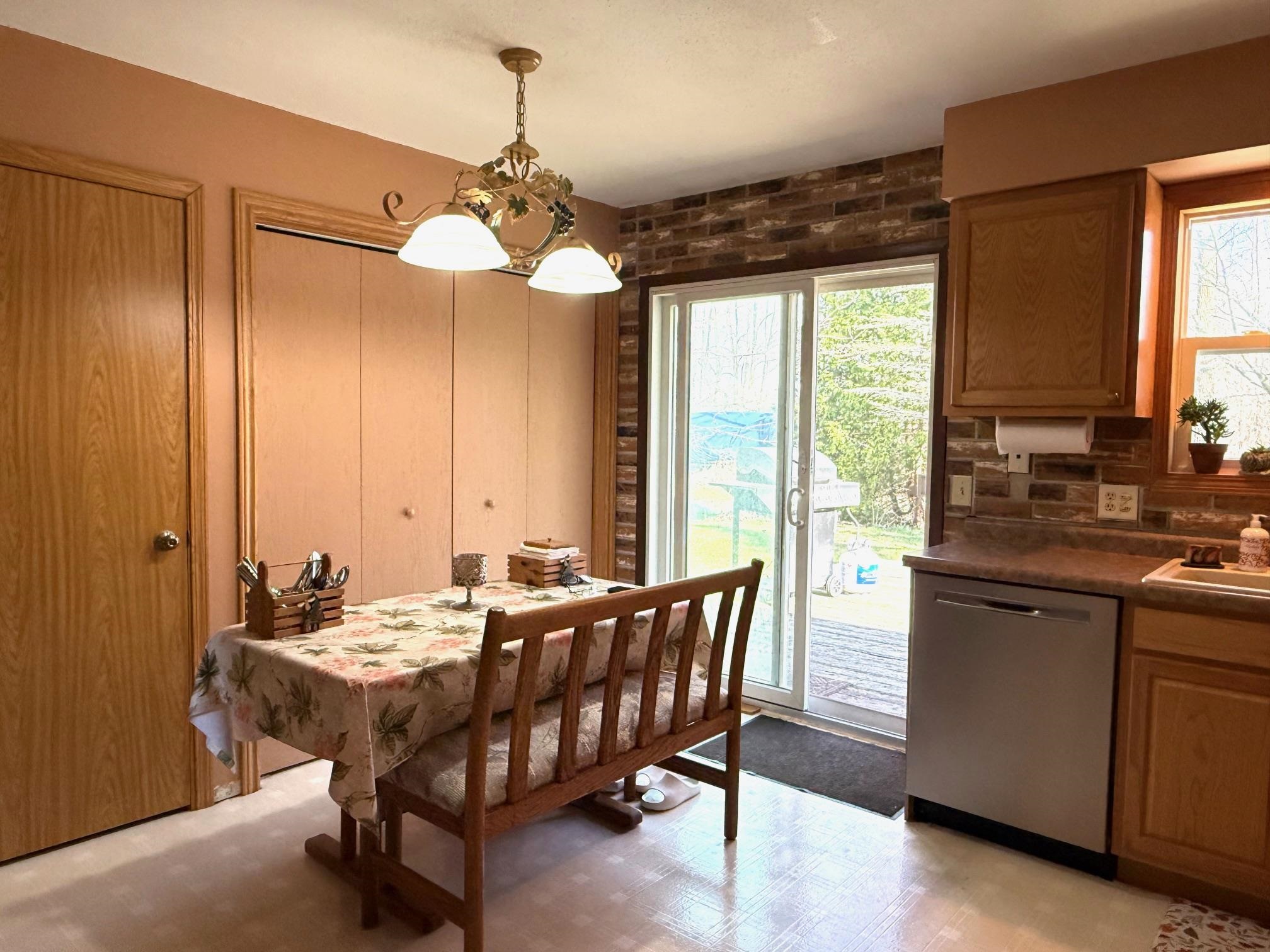 106 River Trail Drive, Bay City, MI, 48706