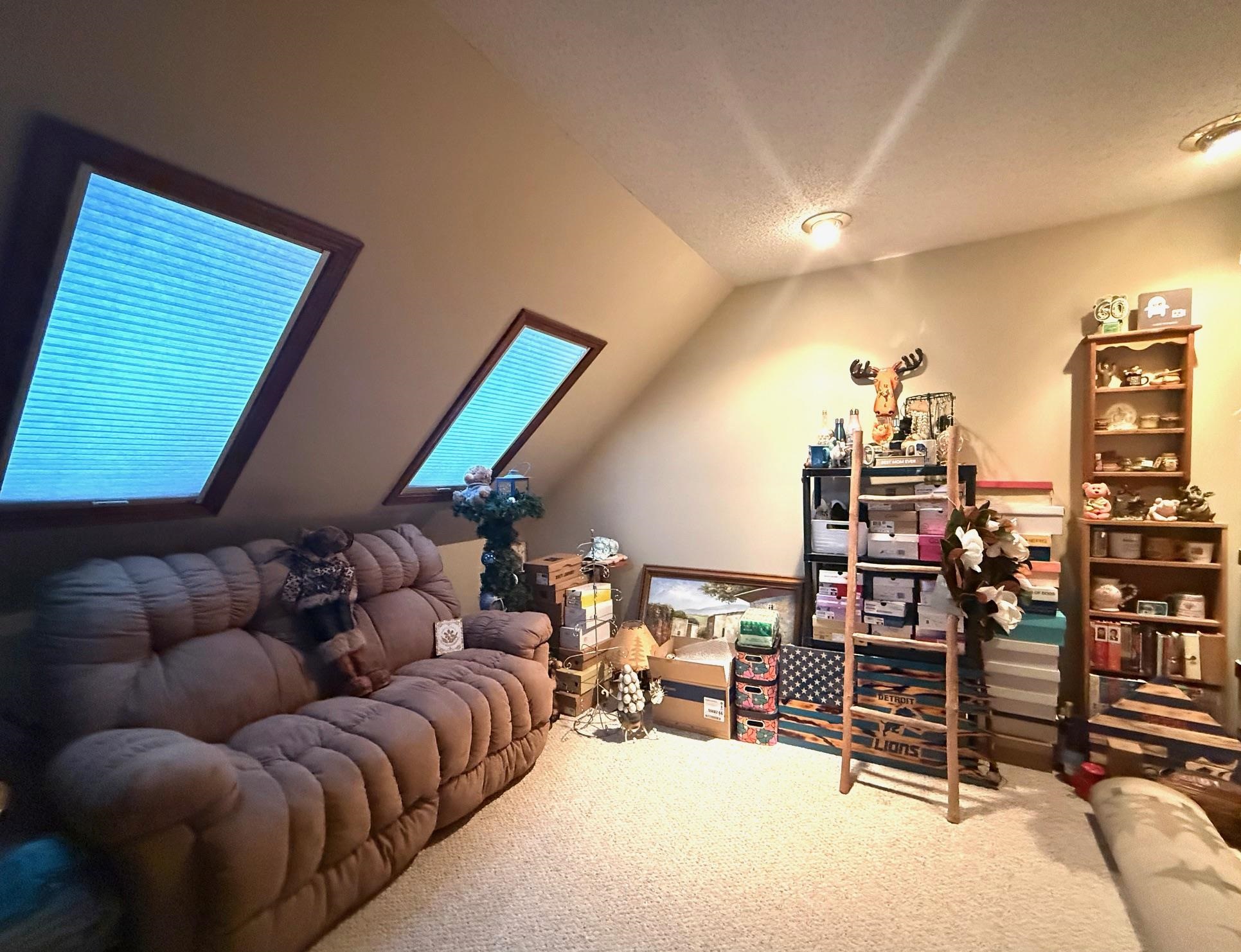 106 River Trail Drive, Bay City, MI, 48706