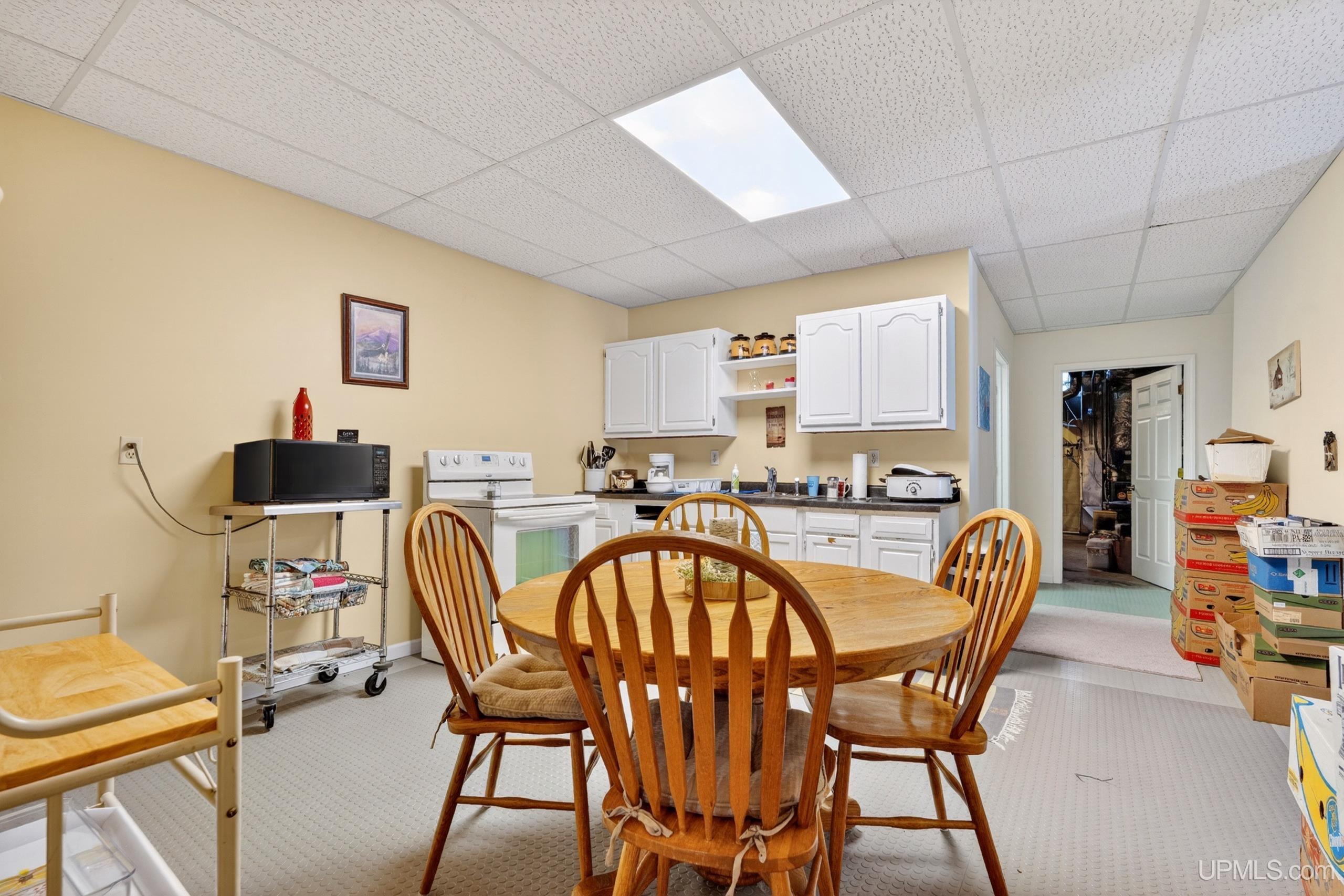 15176 33rd Road, Wetmore, MI, 49895