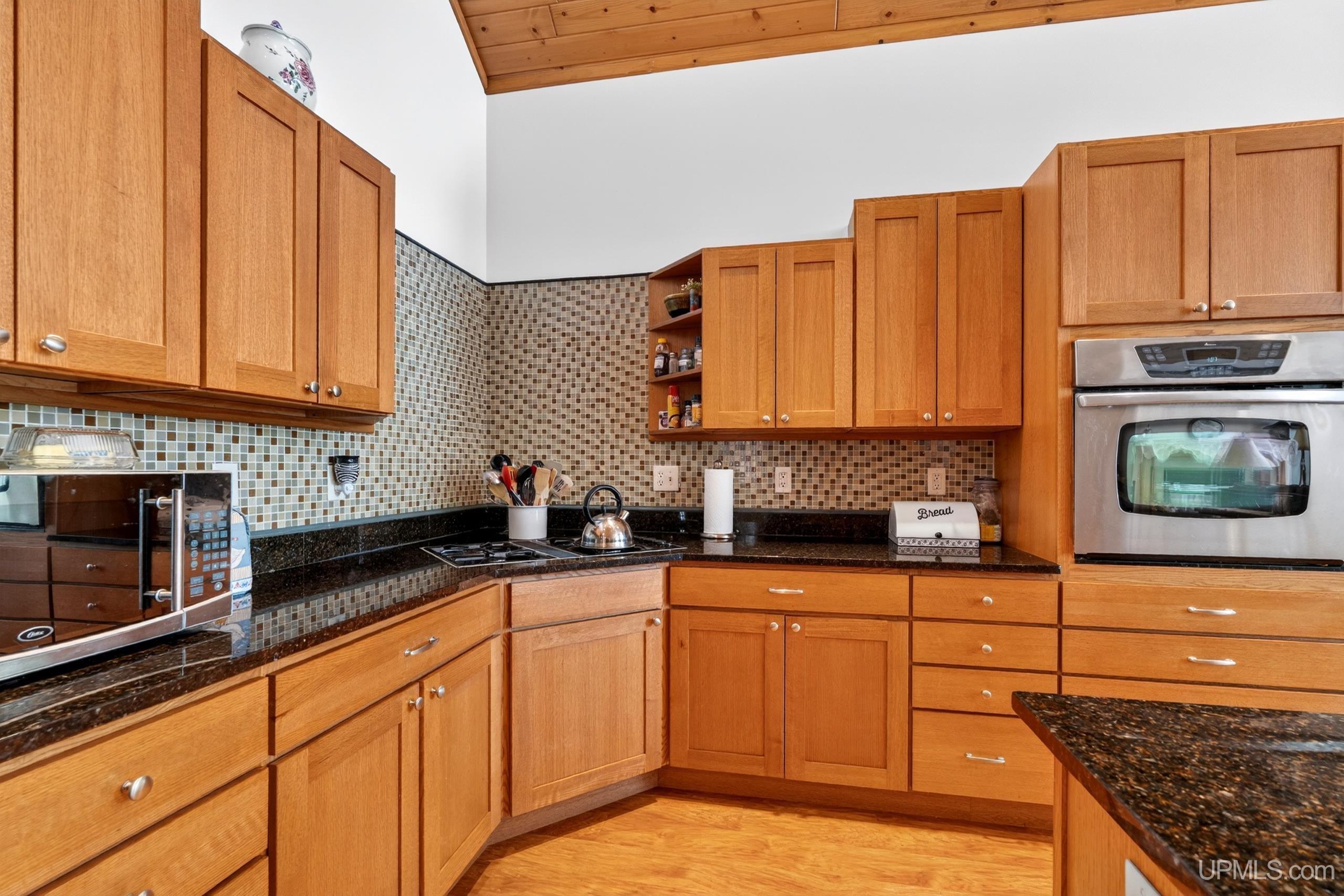 15176 33rd Road, Wetmore, MI, 49895
