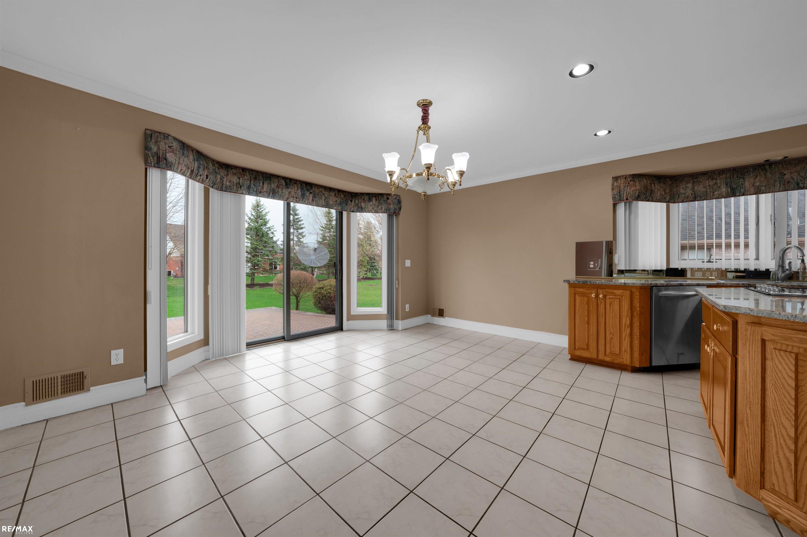 14155 Glenwood Drive, Shelby Twp, MI, 48315