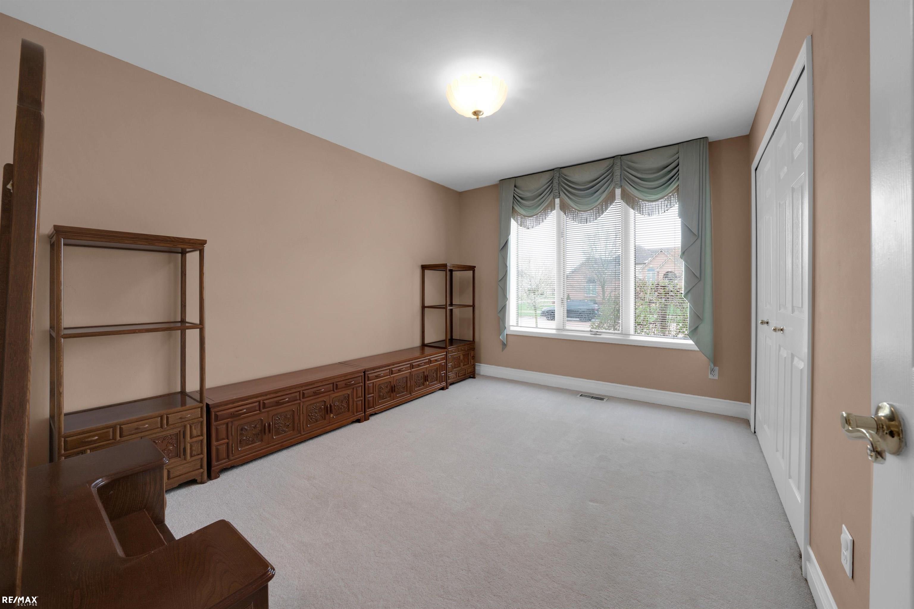 14155 Glenwood Drive, Shelby Twp, MI, 48315