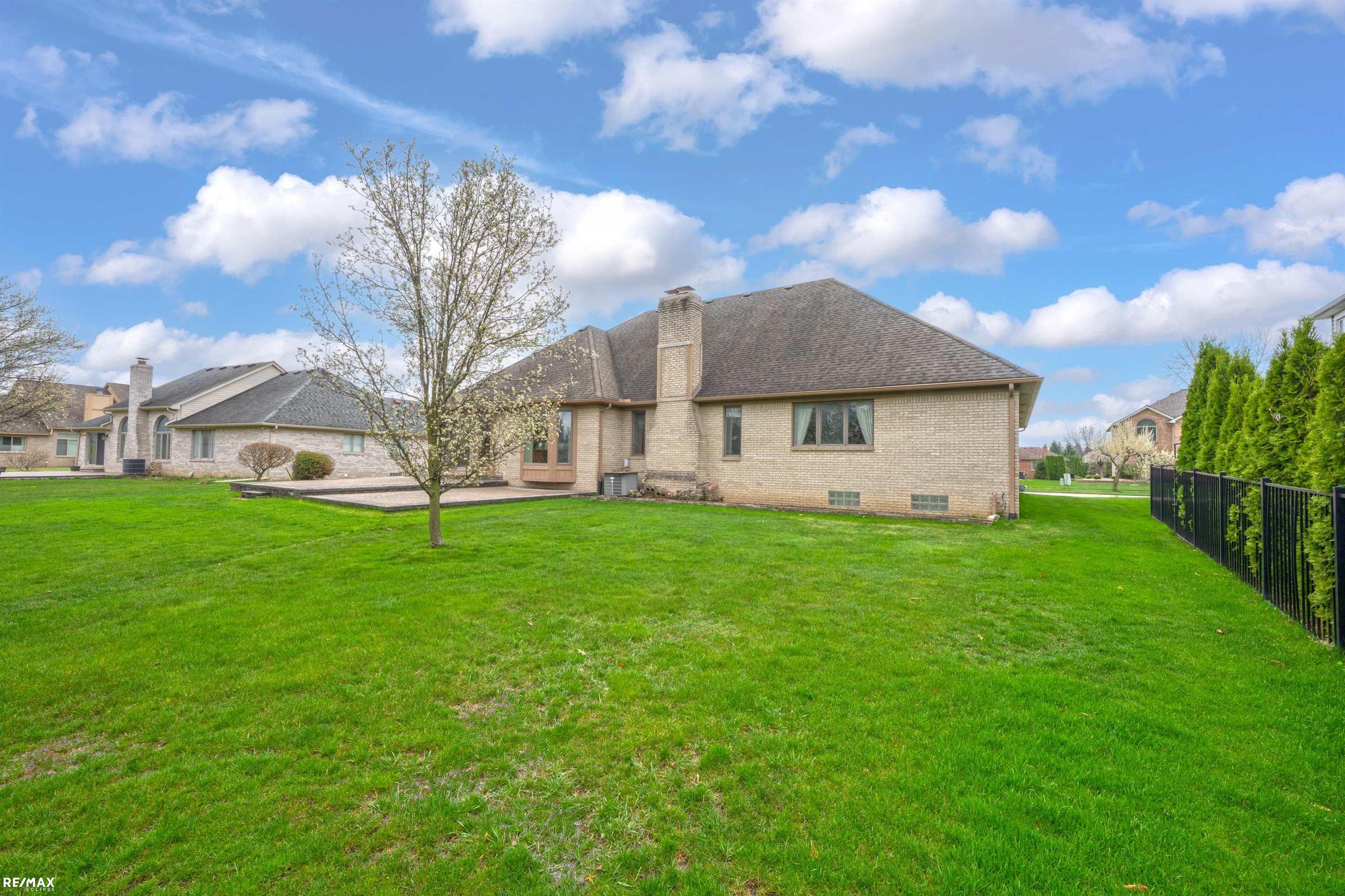 14155 Glenwood Drive, Shelby Twp, MI, 48315