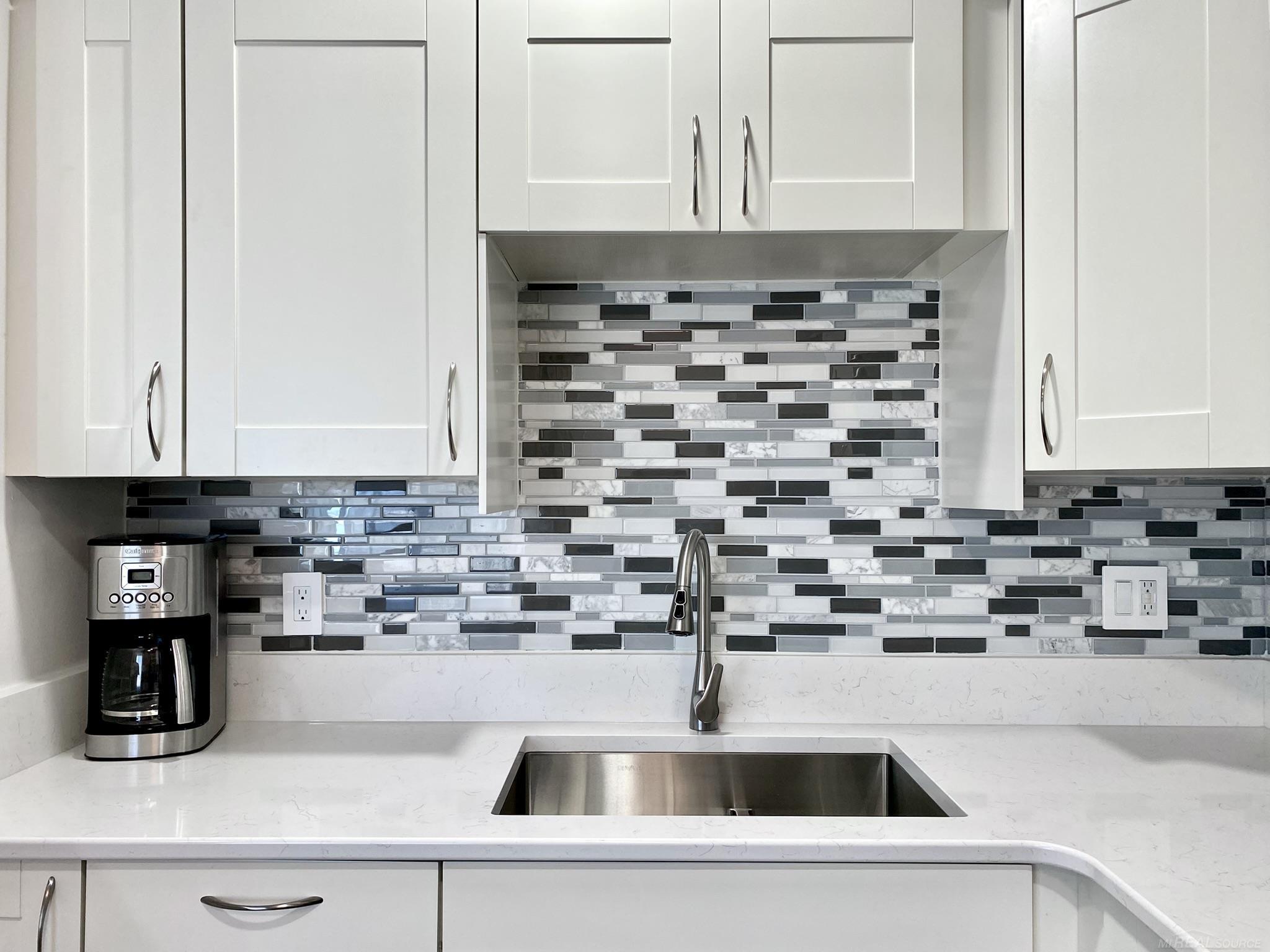 4840 Briarwood Avenue UNIT&nbsp;UNIT&nbsp;C8, Royal Oak, MI, 48073