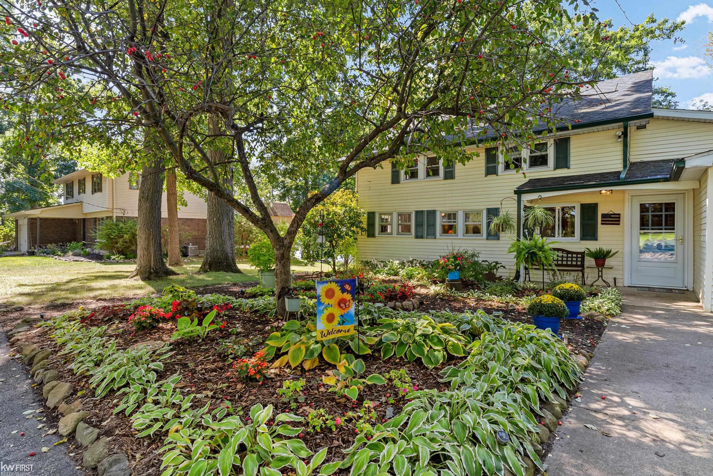 7195 Big Trail Drive, Holly, MI, 48442