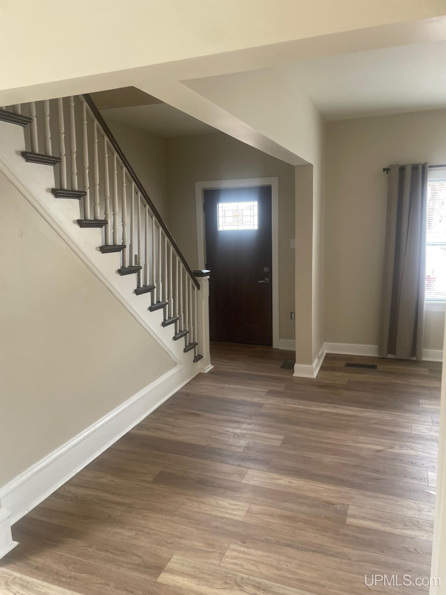 313 N Pioneer Avenue, Negaunee, MI, 49866