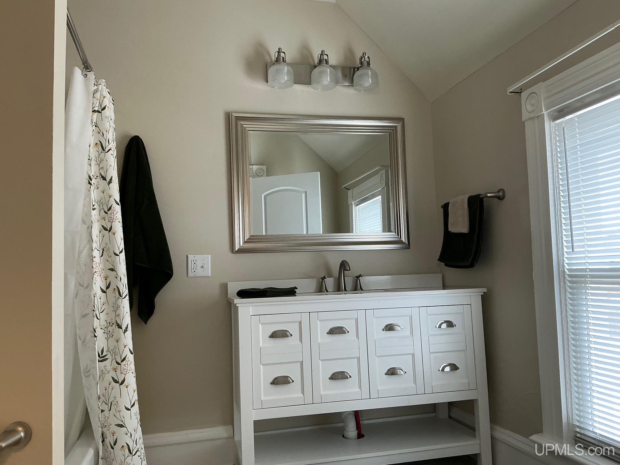 313 N Pioneer Avenue, Negaunee, MI, 49866