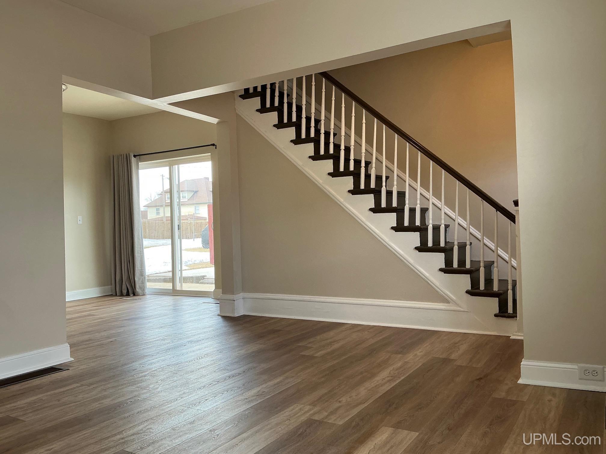 313 N Pioneer Avenue, Negaunee, MI, 49866