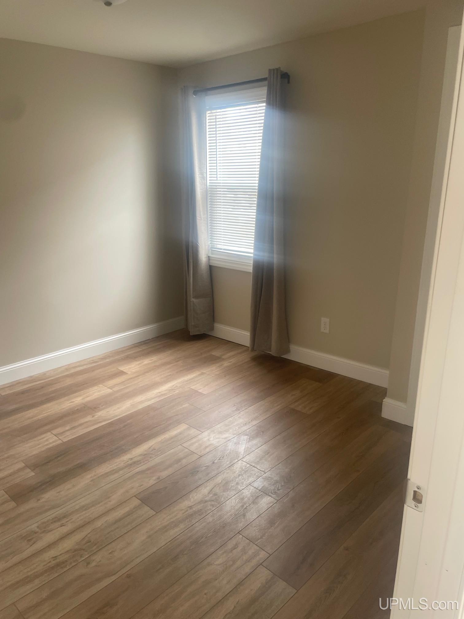 313 N Pioneer Avenue, Negaunee, MI, 49866