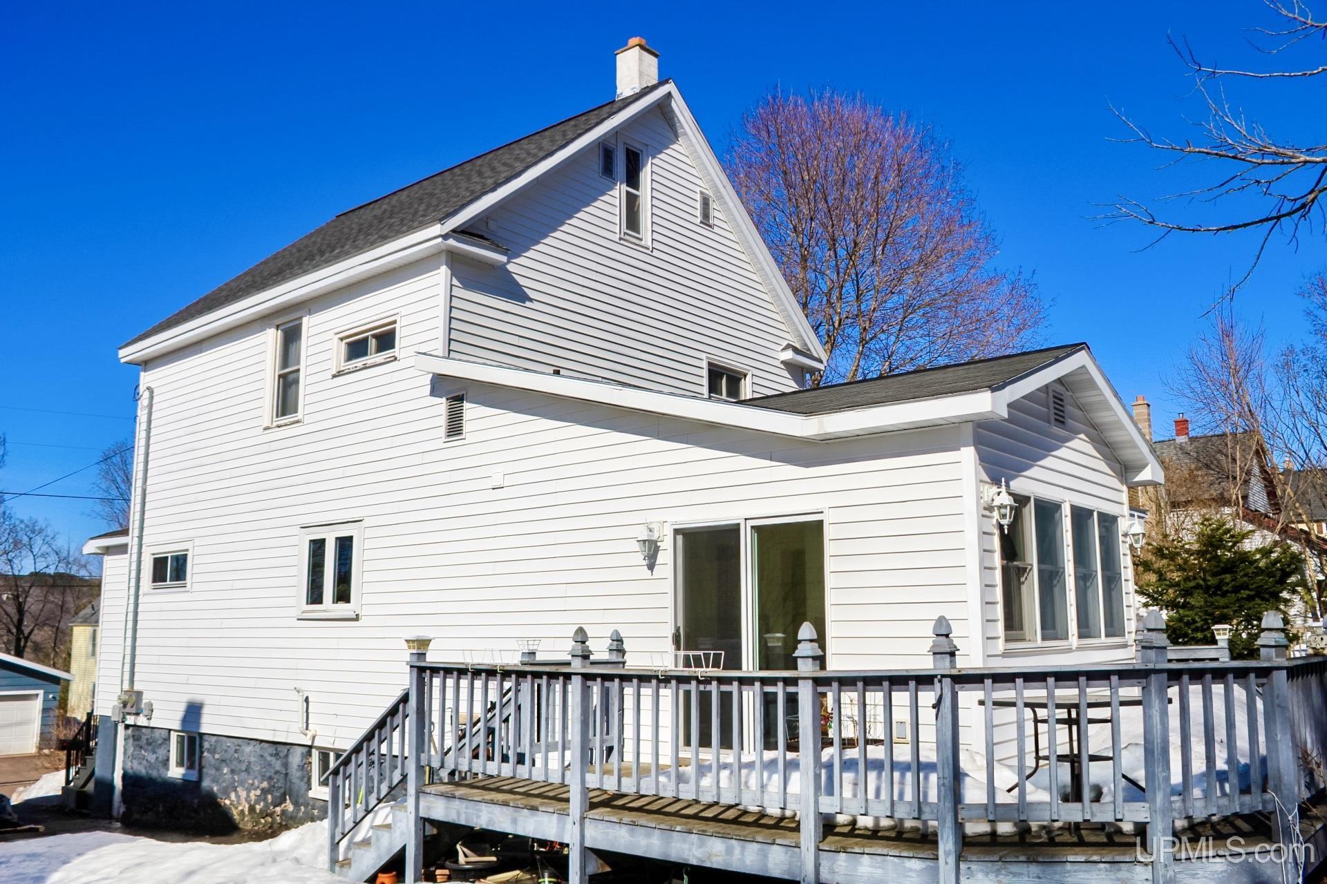 601 W Baraga Avenue, Houghton, MI, 49931