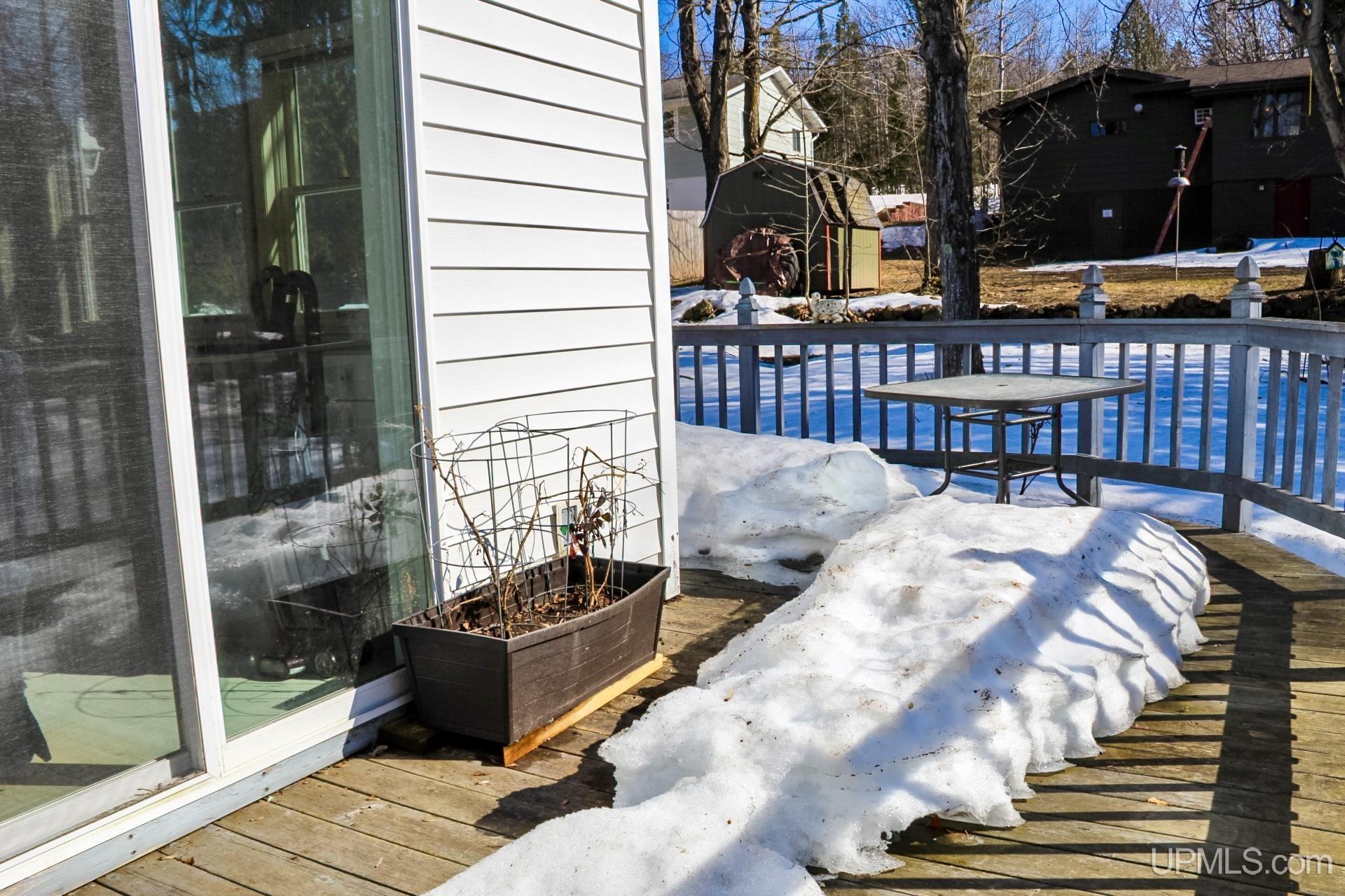 601 W Baraga Avenue, Houghton, MI, 49931