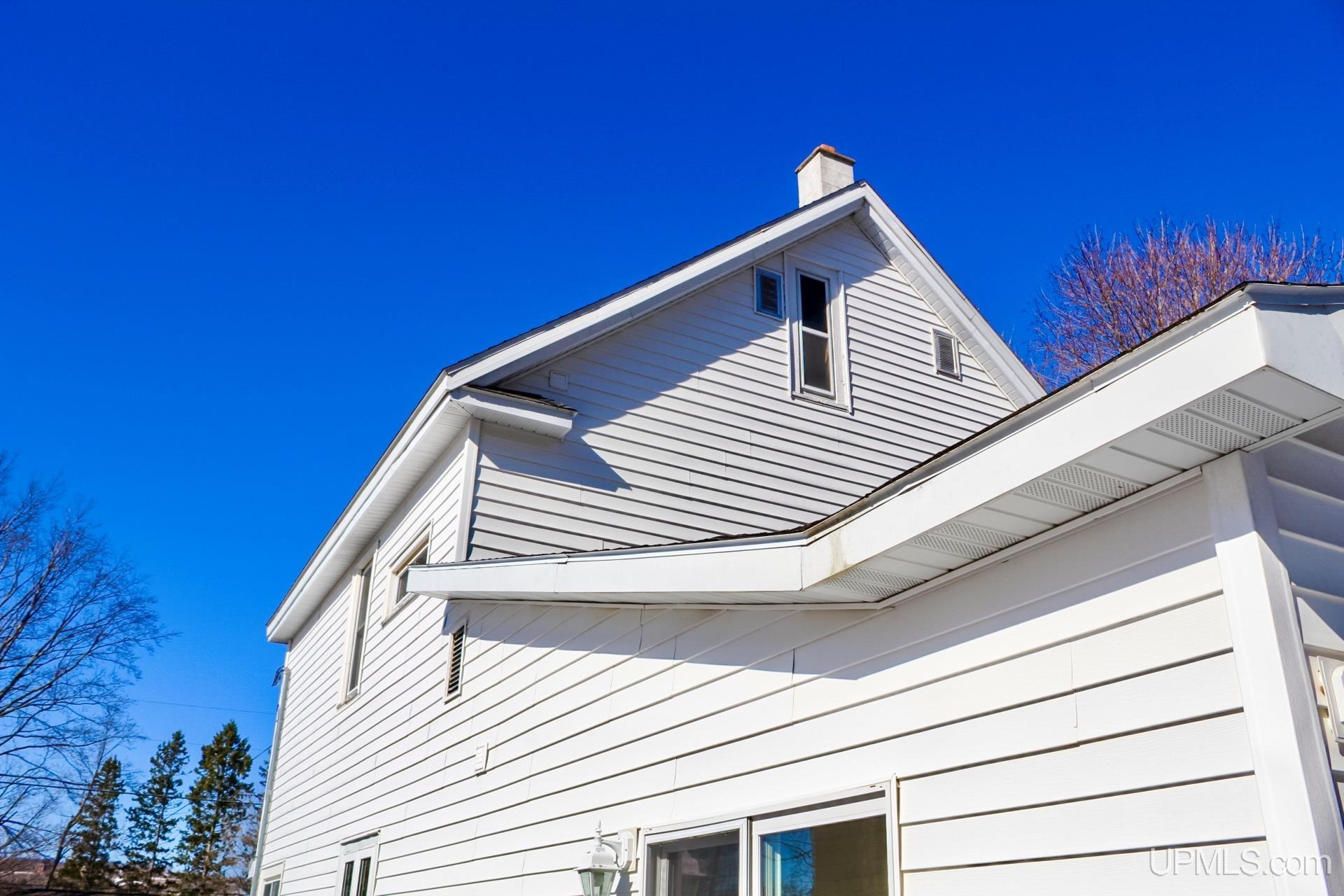 601 W Baraga Avenue, Houghton, MI, 49931