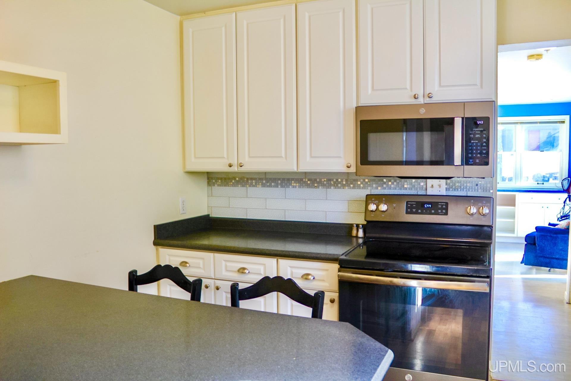 601 W Baraga Avenue, Houghton, MI, 49931