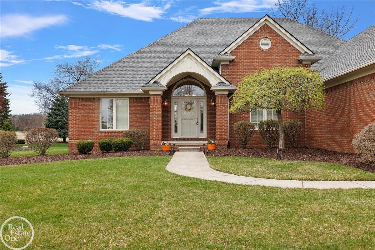 63815 Inverness Drive UNIT&nbsp;UNIT&nbsp;#53, Washington Twp, MI, 48095-2850