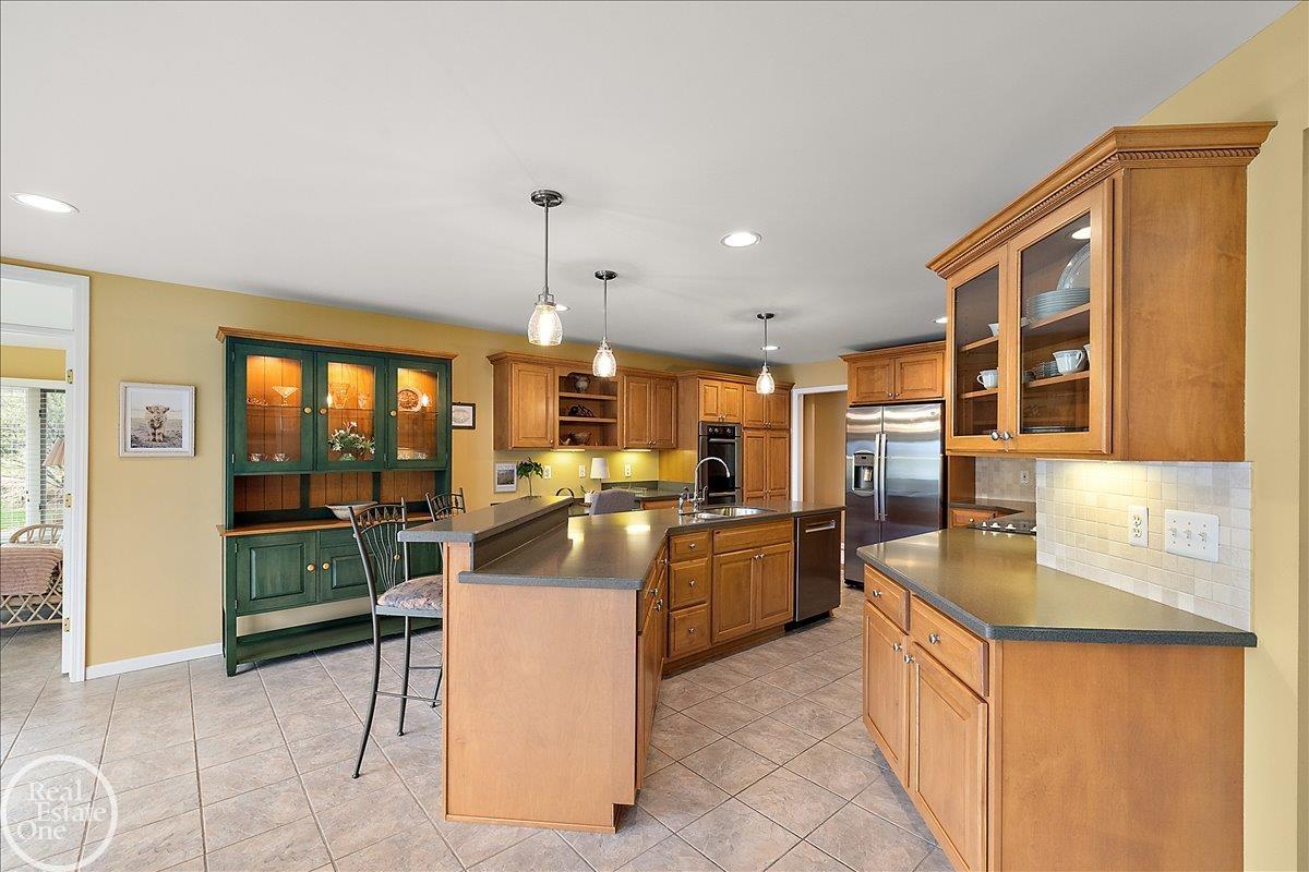 63815 Inverness Drive UNIT&nbsp;UNIT&nbsp;#53, Washington Twp, MI, 48095-2850