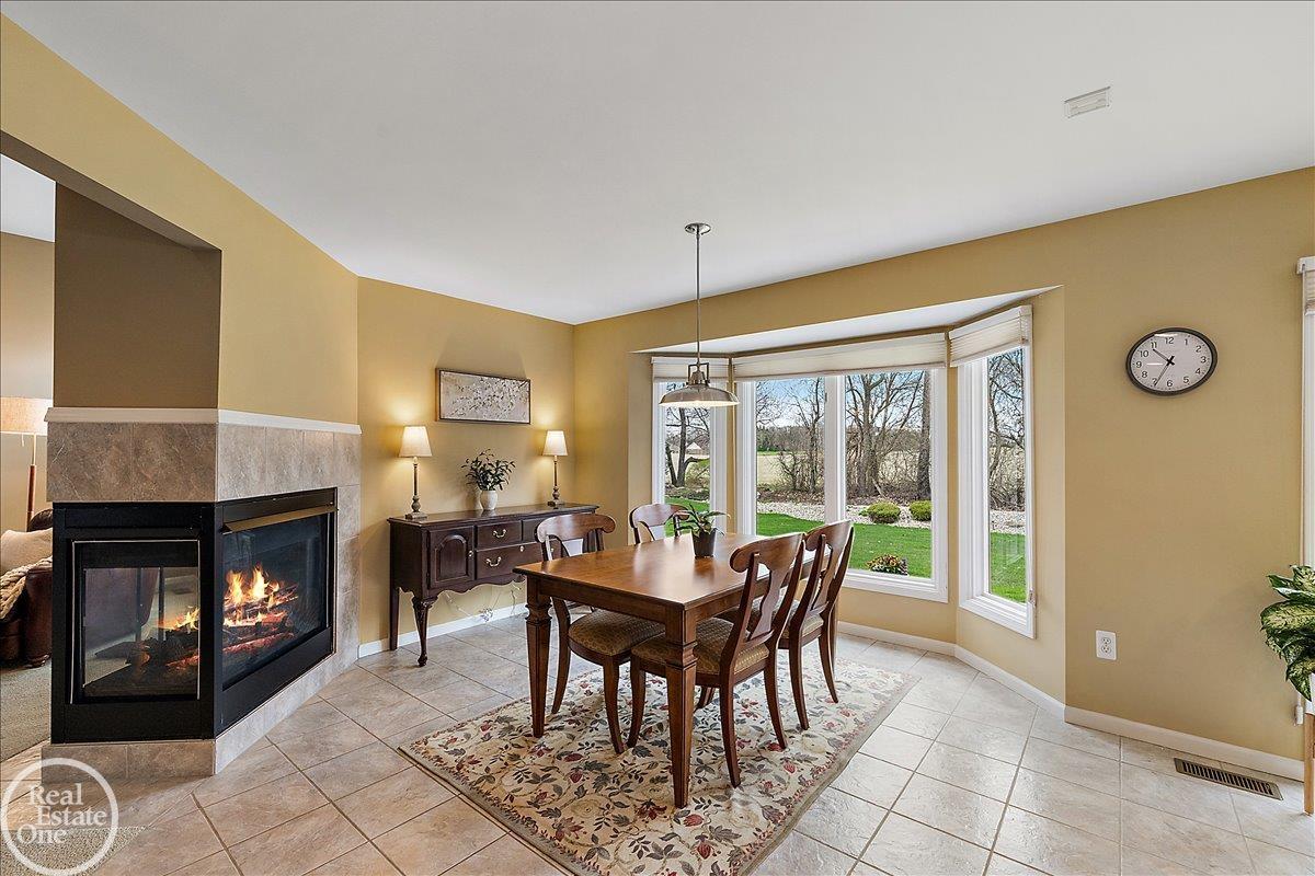 63815 Inverness Drive UNIT&nbsp;UNIT&nbsp;#53, Washington Twp, MI, 48095-2850