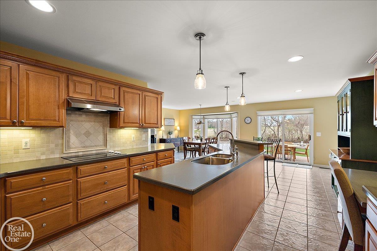 63815 Inverness Drive UNIT&nbsp;UNIT&nbsp;#53, Washington Twp, MI, 48095-2850