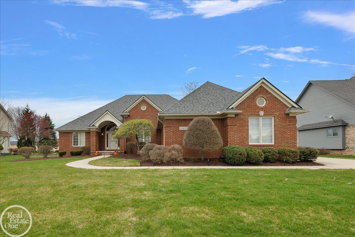 63815 Inverness Drive UNIT&nbsp;UNIT&nbsp;#53, Washington Twp, MI, 48095-2850