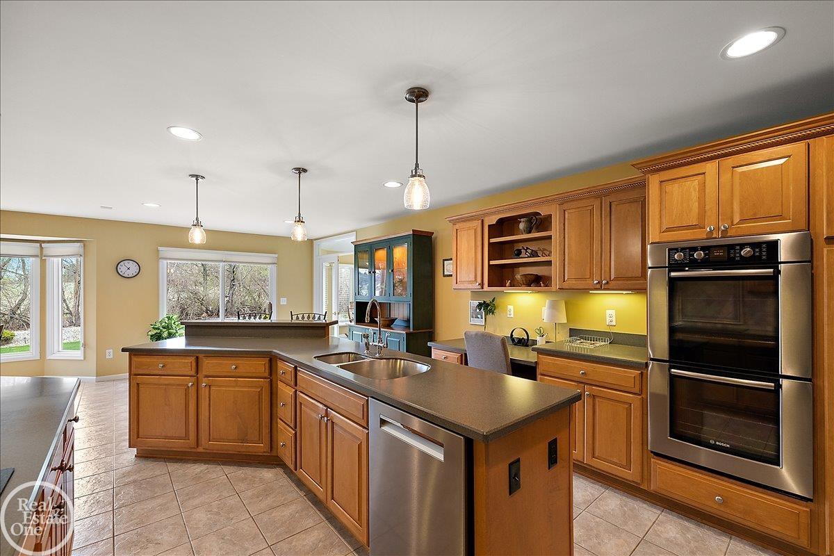 63815 Inverness Drive UNIT&nbsp;UNIT&nbsp;#53, Washington Twp, MI, 48095-2850