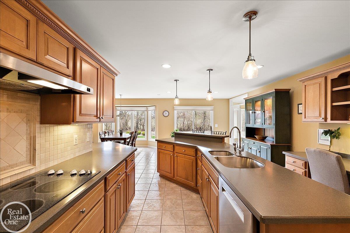 63815 Inverness Drive UNIT&nbsp;UNIT&nbsp;#53, Washington Twp, MI, 48095-2850