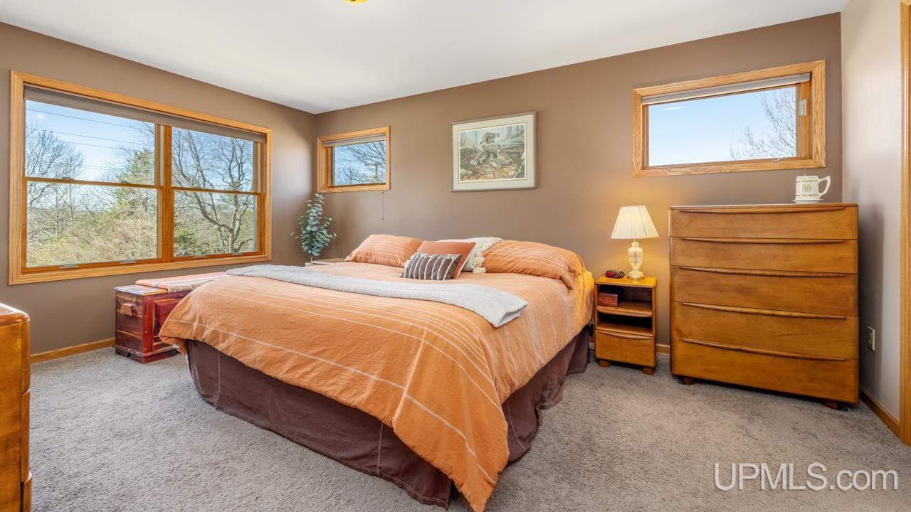 350 Evergreen Drive, Kingsford, MI, 49802