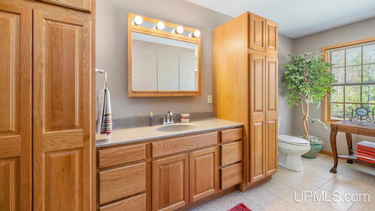 350 Evergreen Drive, Kingsford, MI, 49802