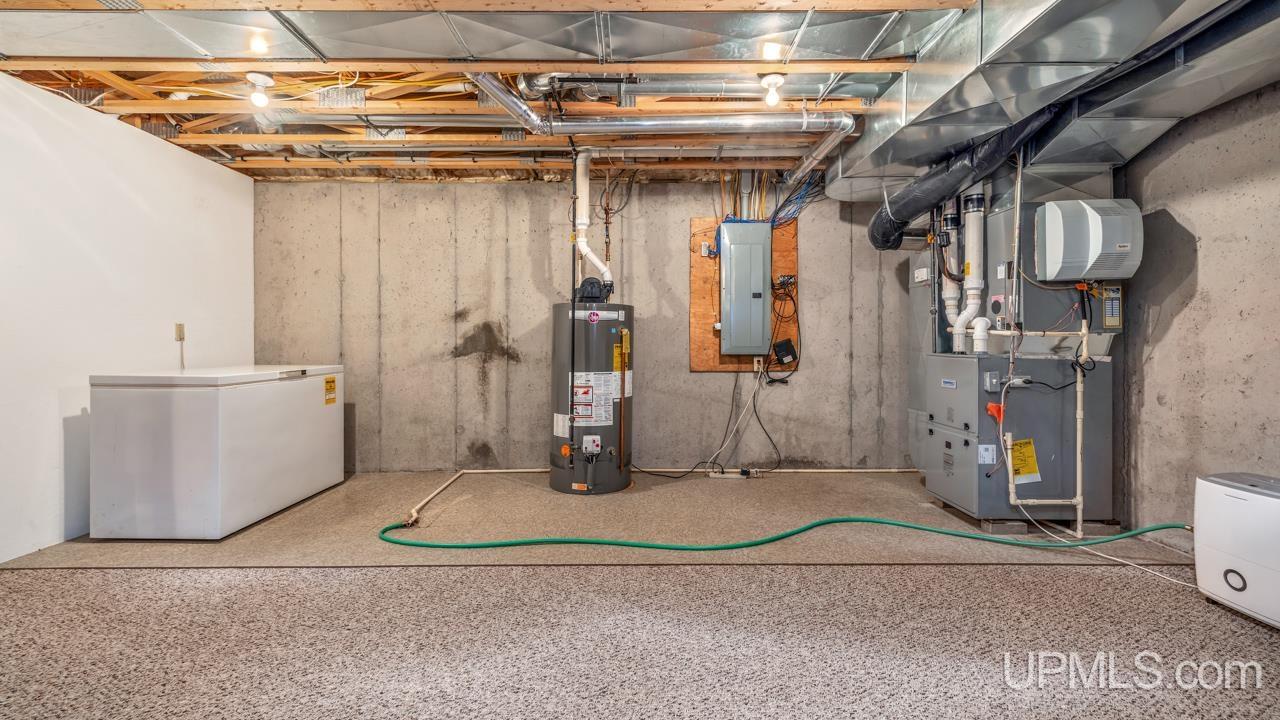 350 Evergreen Drive, Kingsford, MI, 49802