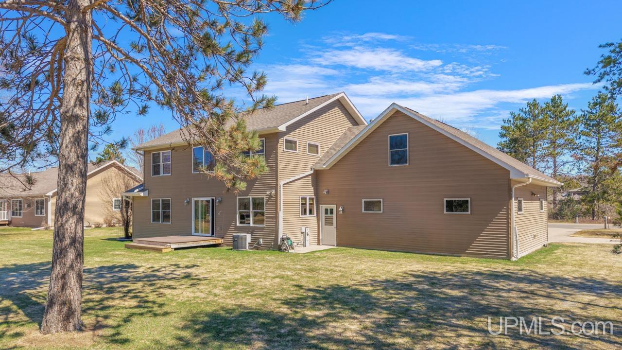 350 Evergreen Drive, Kingsford, MI, 49802