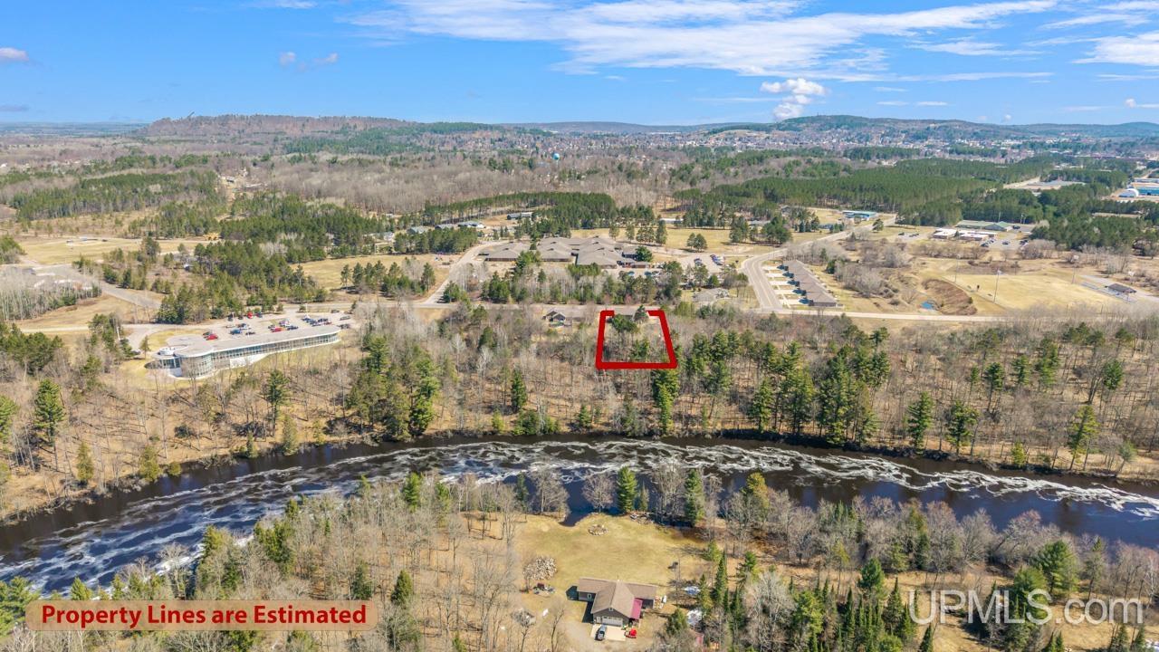 350 Evergreen Drive, Kingsford, MI, 49802