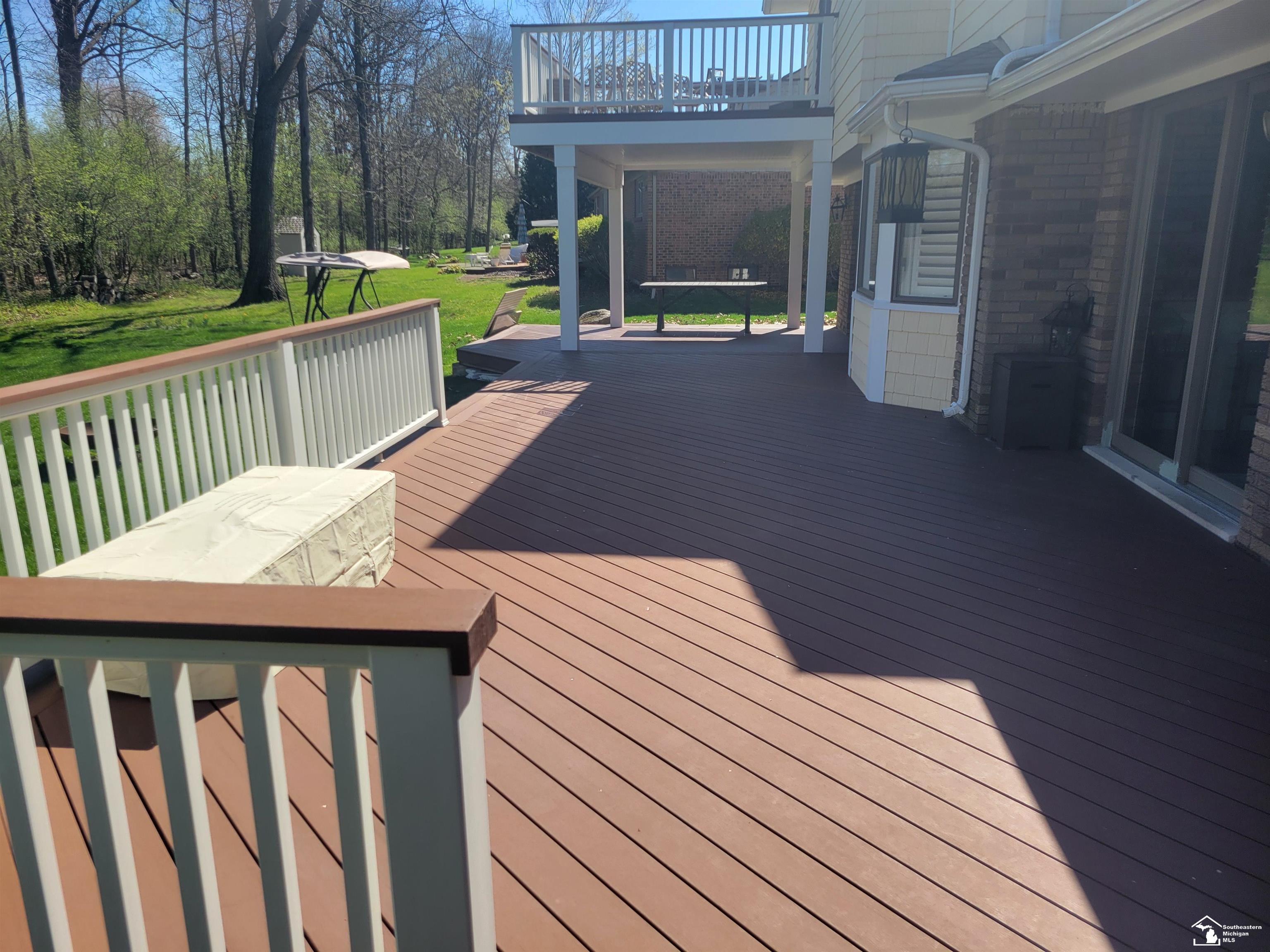 8908 Sarah Lane, Grosse Ile, MI, 48138