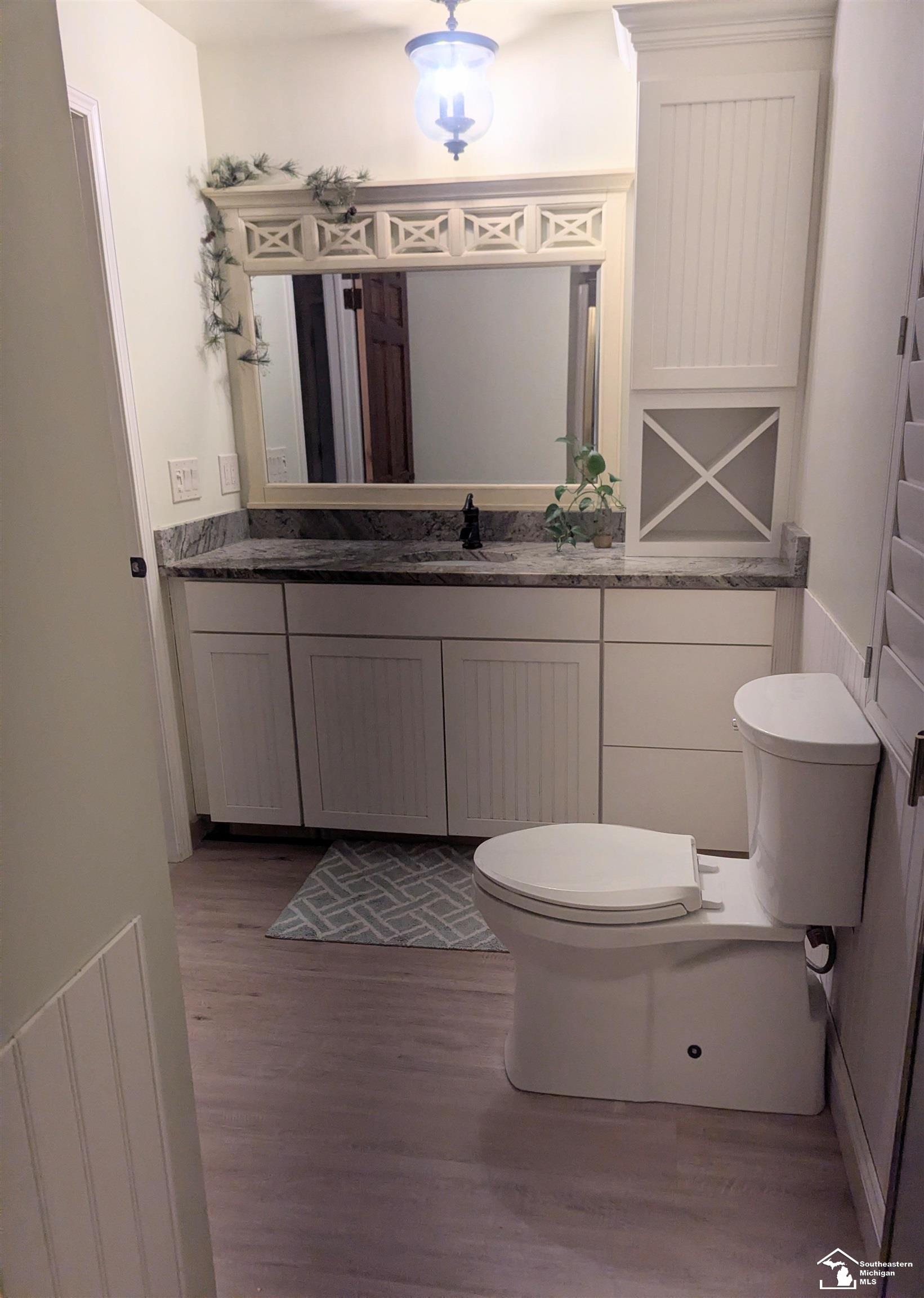 8908 Sarah Lane, Grosse Ile, MI, 48138