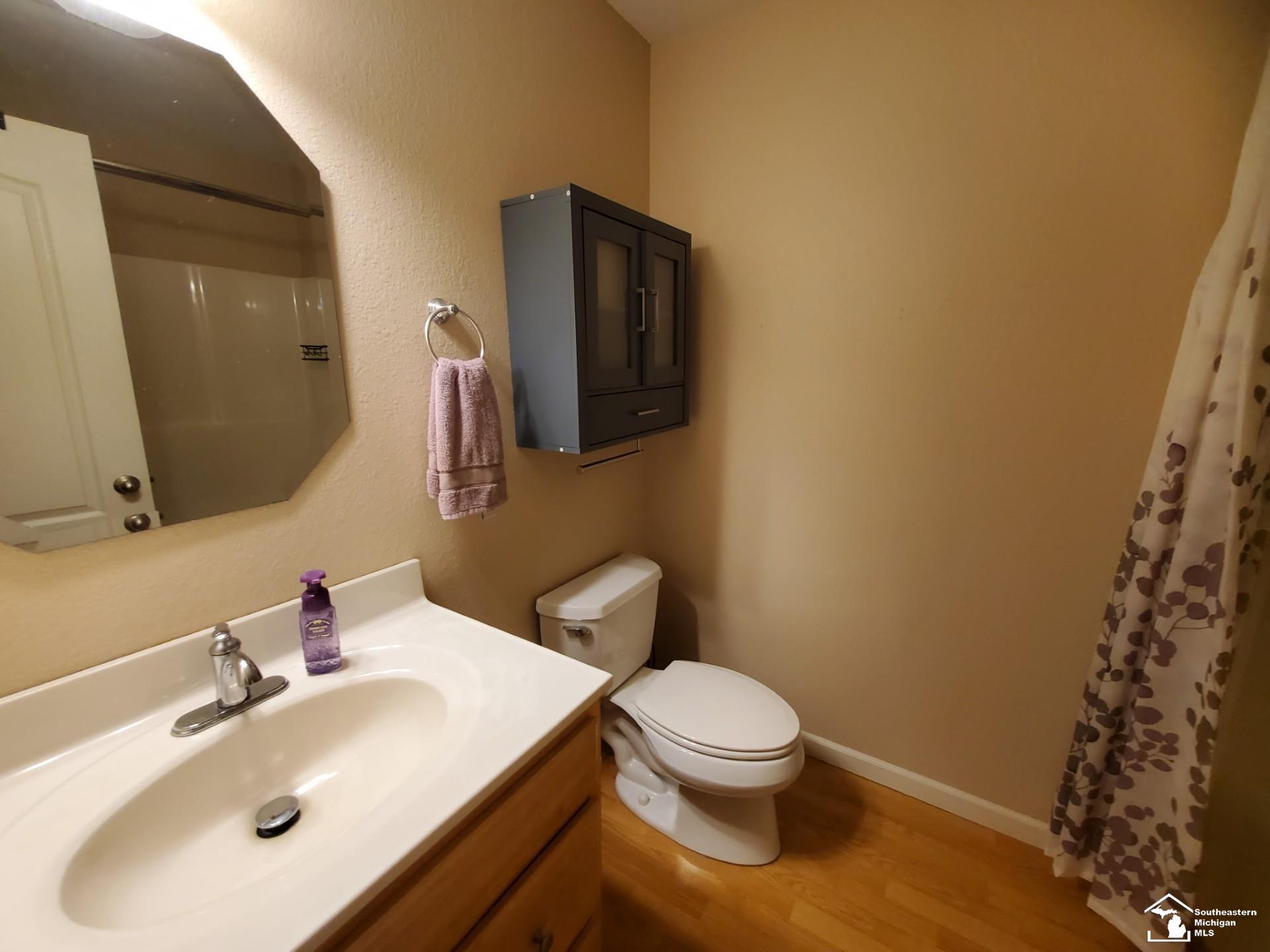 507 Mackinaw Trail, Luna Pier, MI, 48157