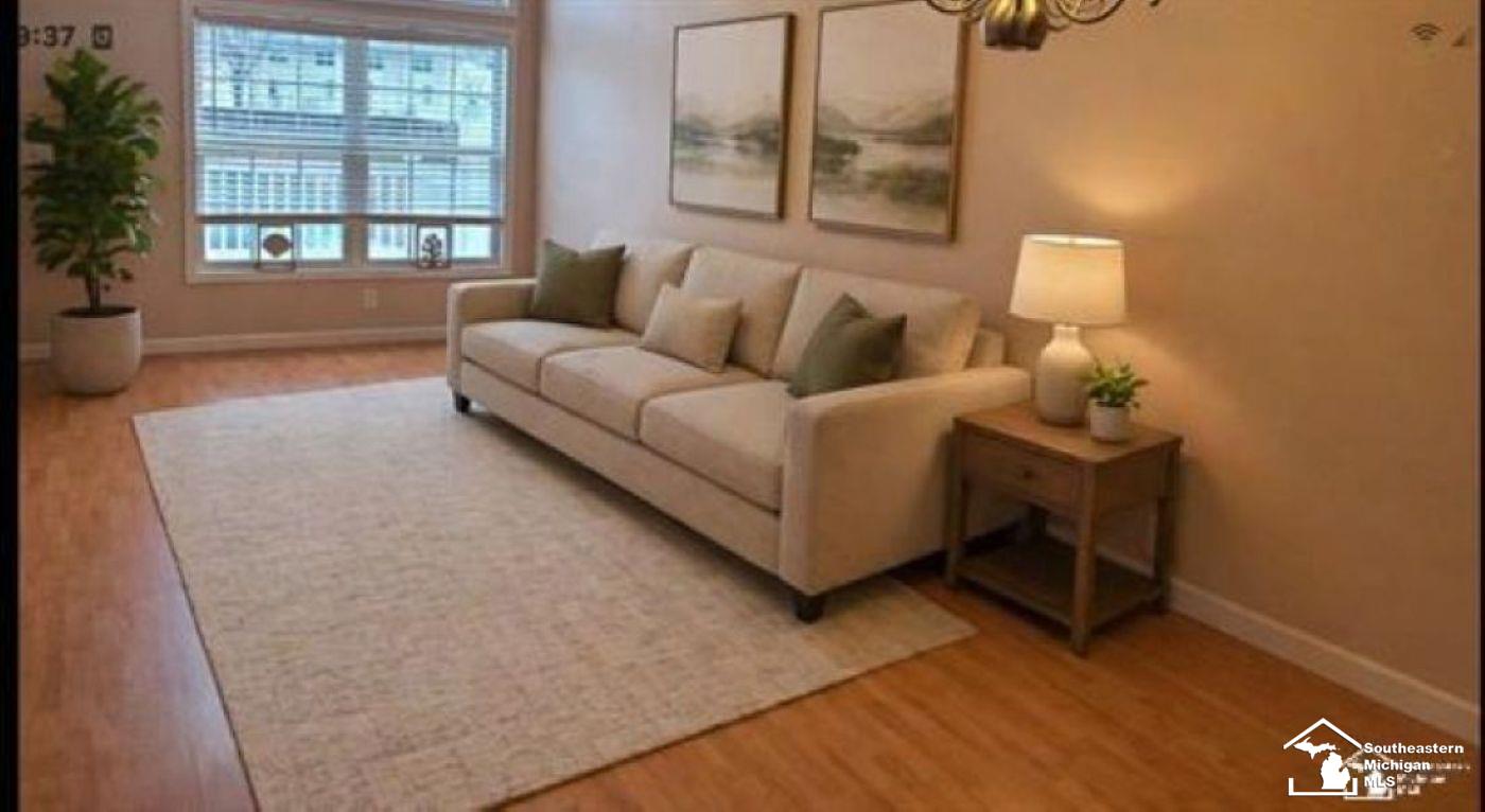 507 Mackinaw Trail, Luna Pier, MI, 48157