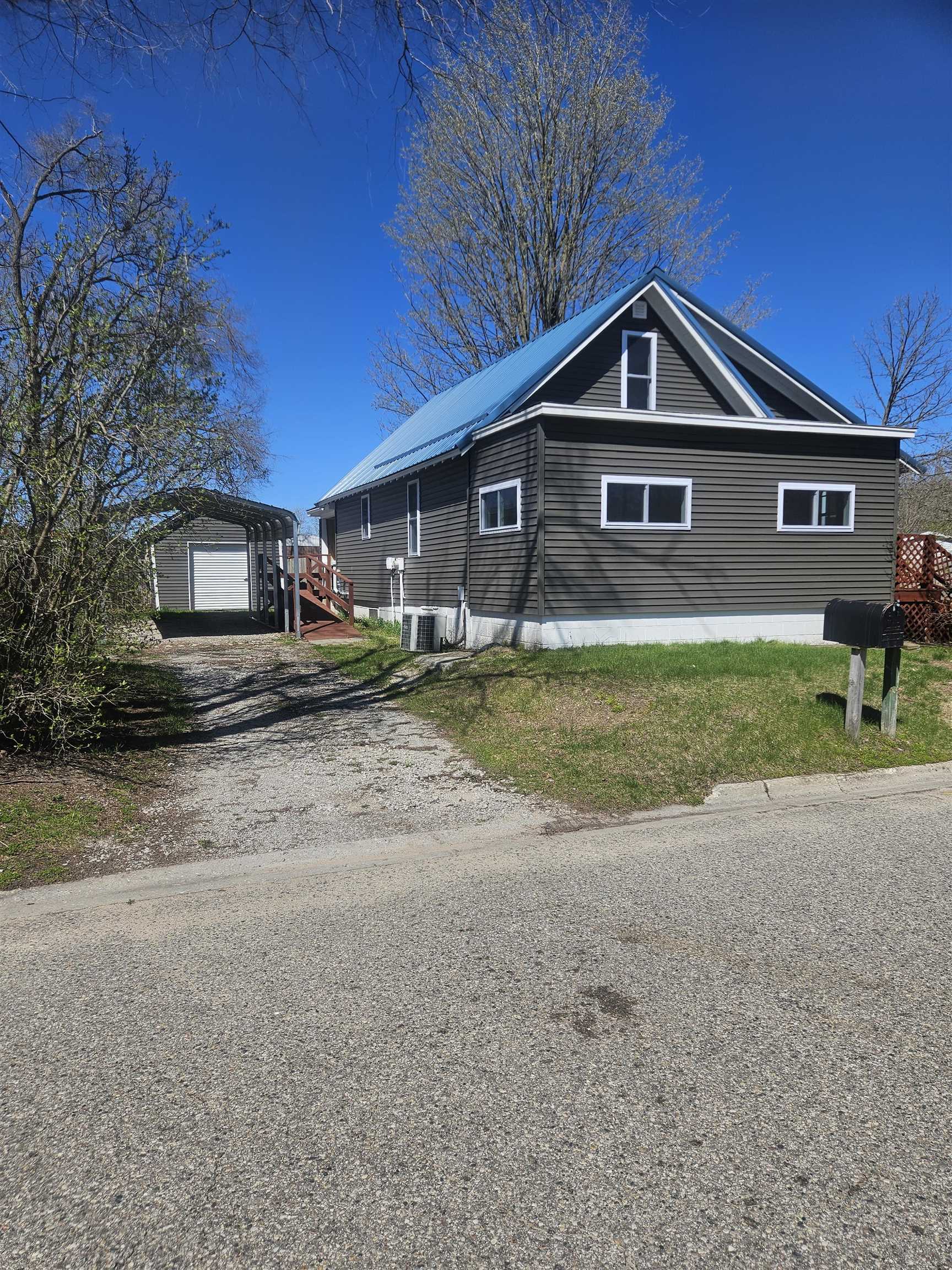 625 Cunningham Street, Clare, MI, 48617