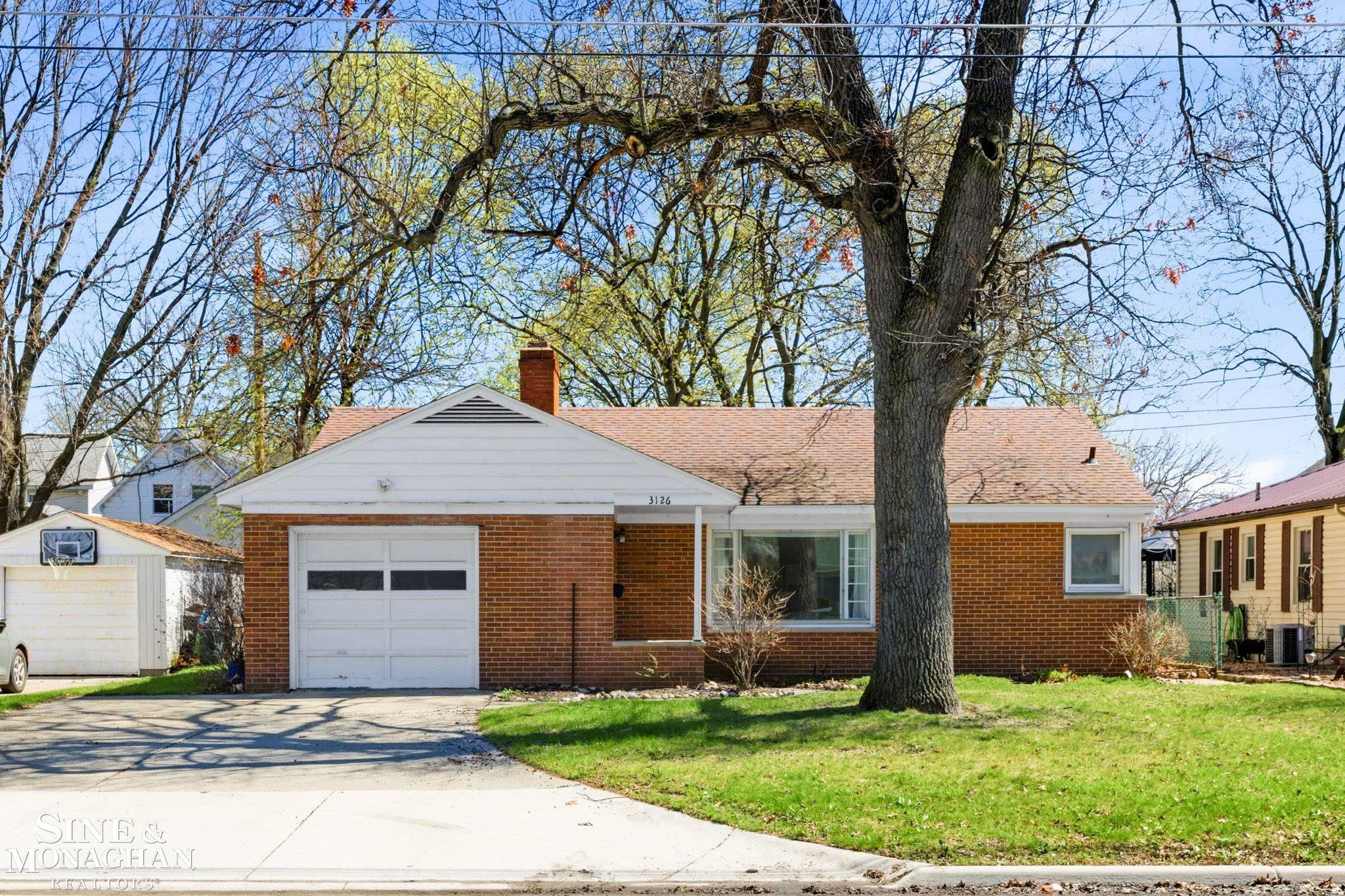 3126 Gratiot Avenue, Port Huron, MI, 48060