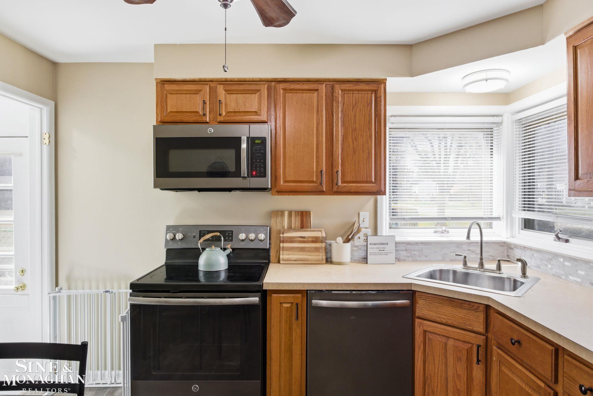 3126 Gratiot Avenue, Port Huron, MI, 48060