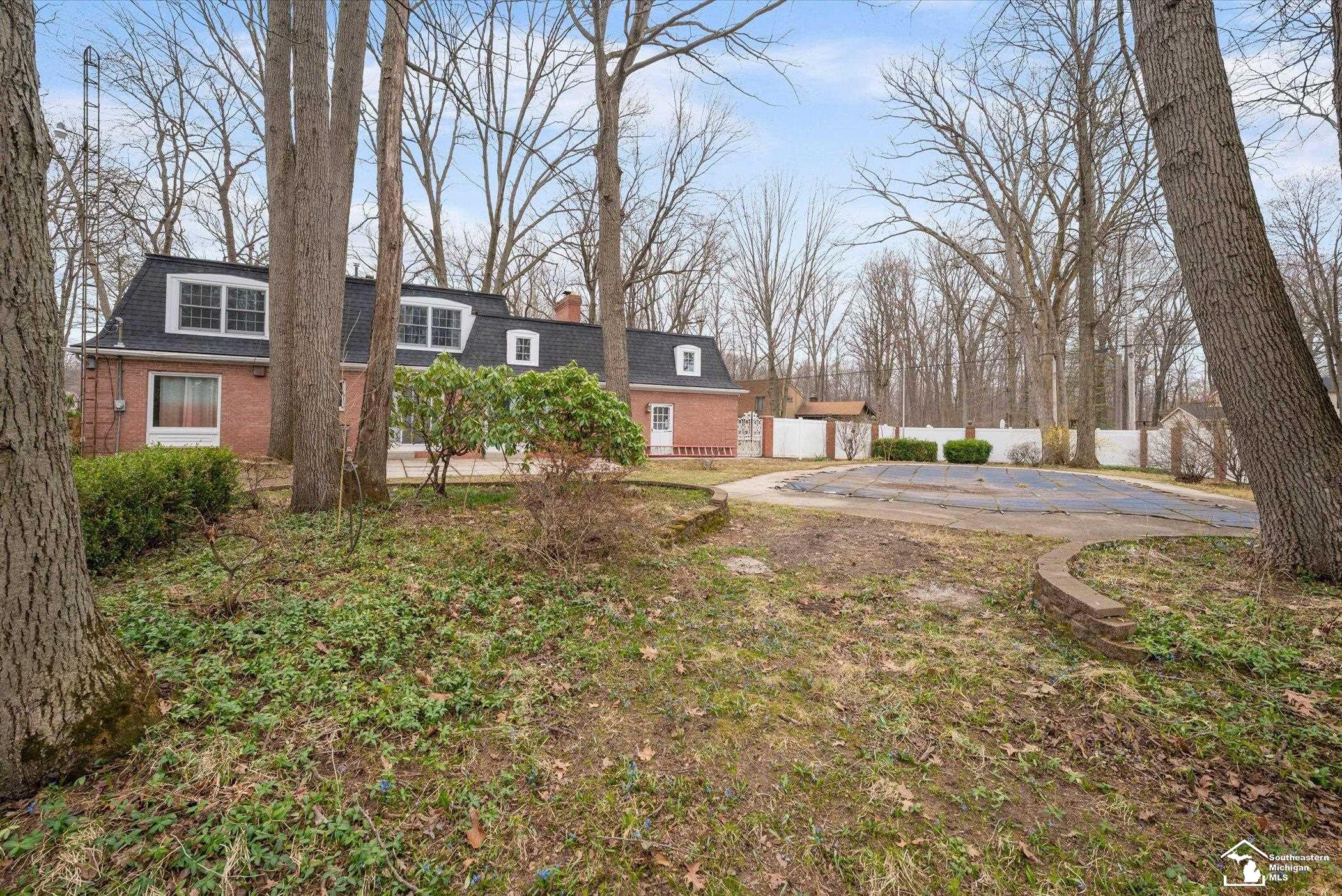 1950 Brookwood Lane, Temperance, MI, 48182