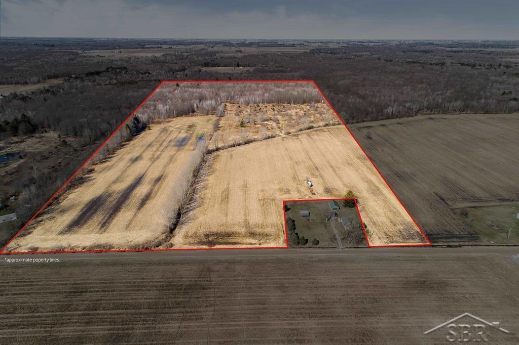 Ewing Road, Holton, MI, 49425