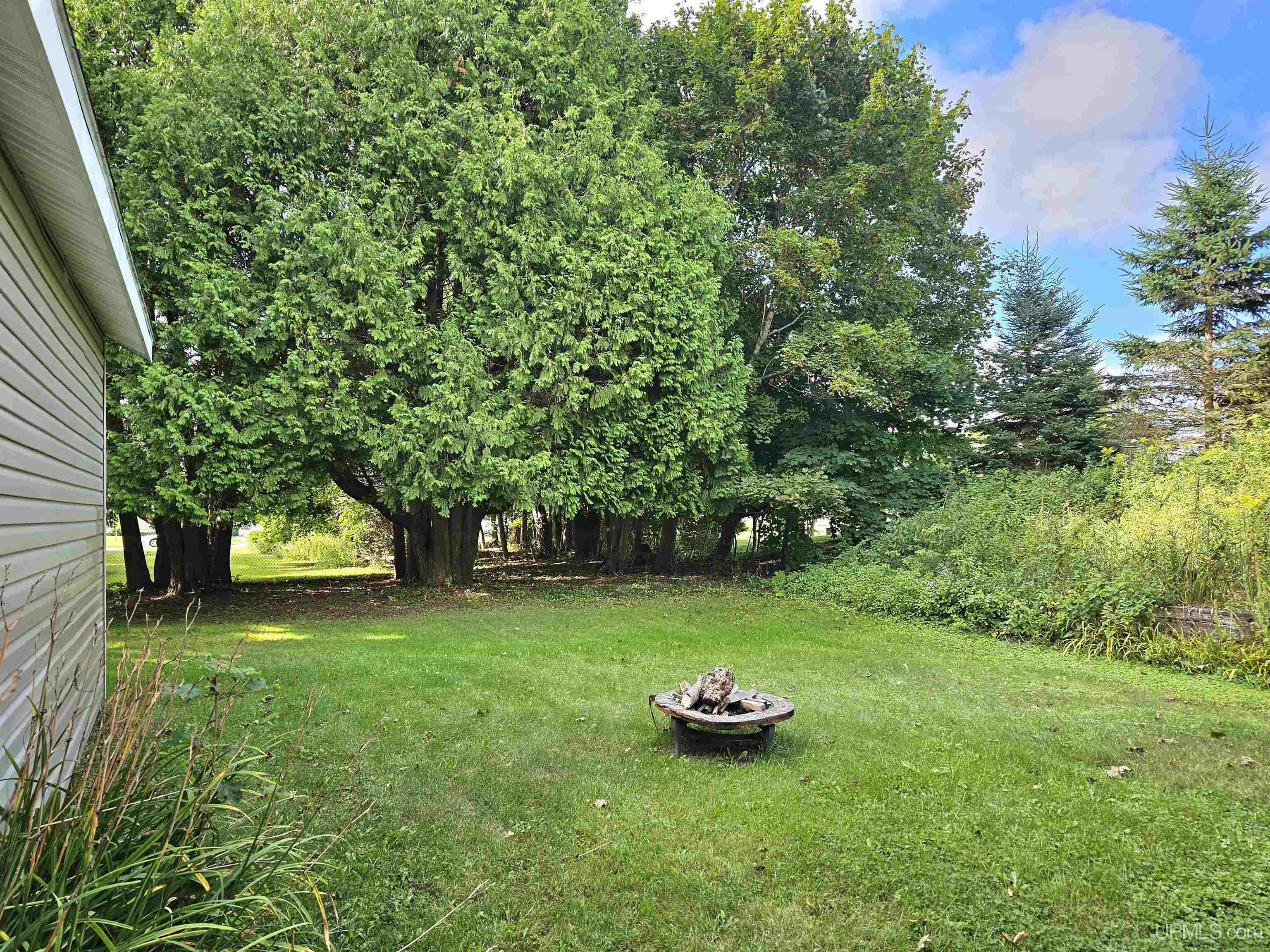 803 Manistique Avenue, Manistique, MI, 49854