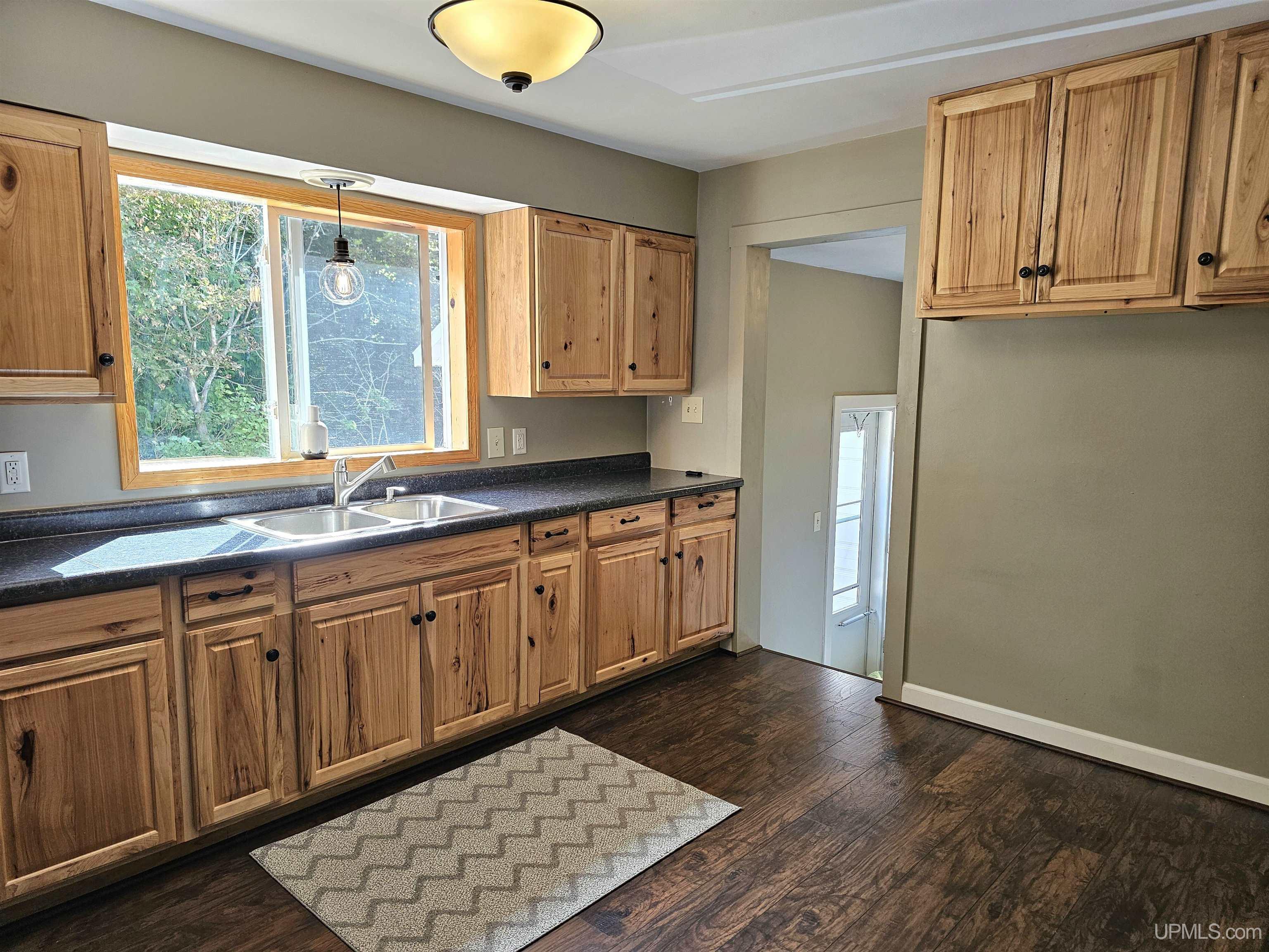 803 Manistique Avenue, Manistique, MI, 49854