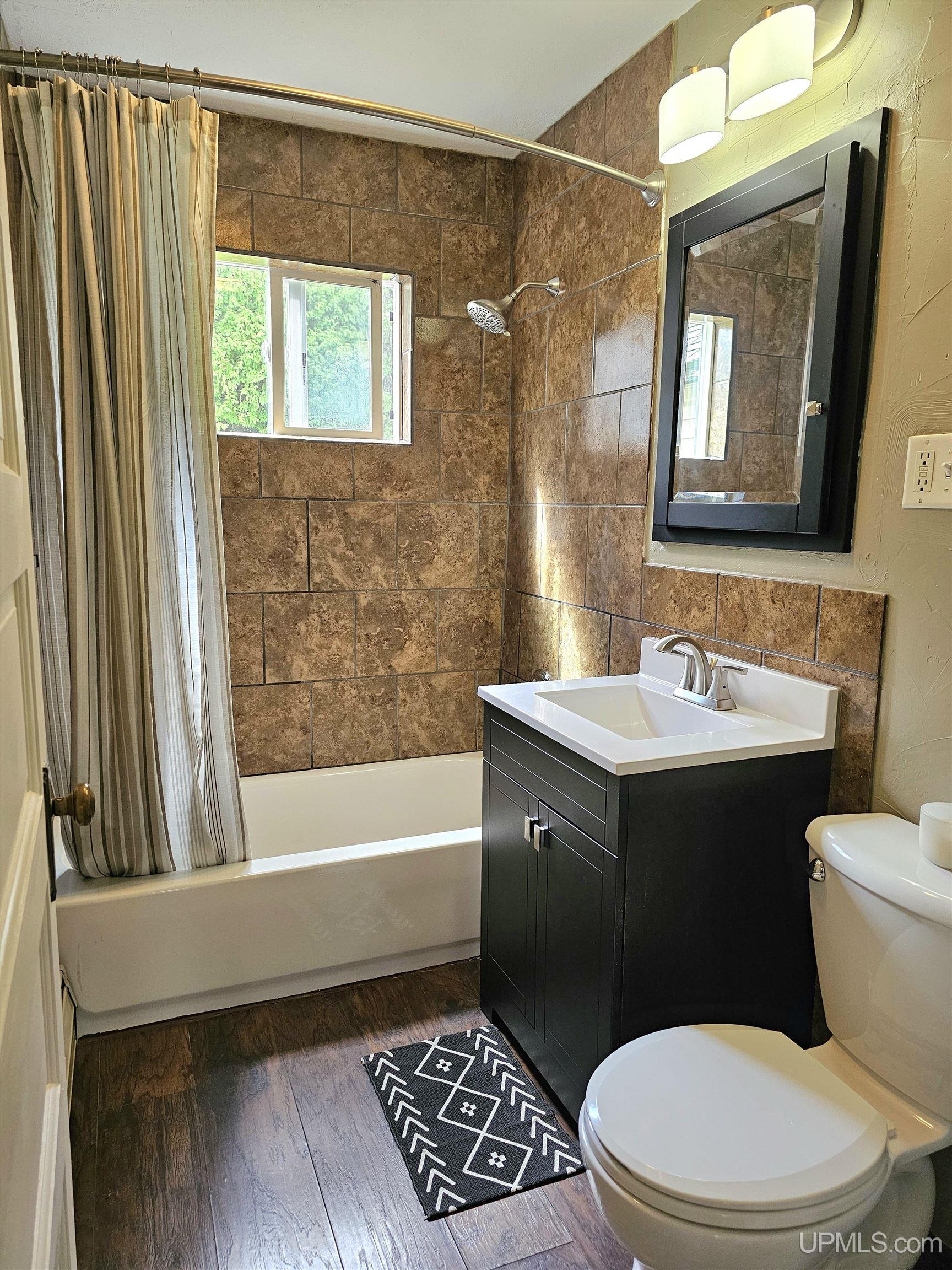 803 Manistique Avenue, Manistique, MI, 49854