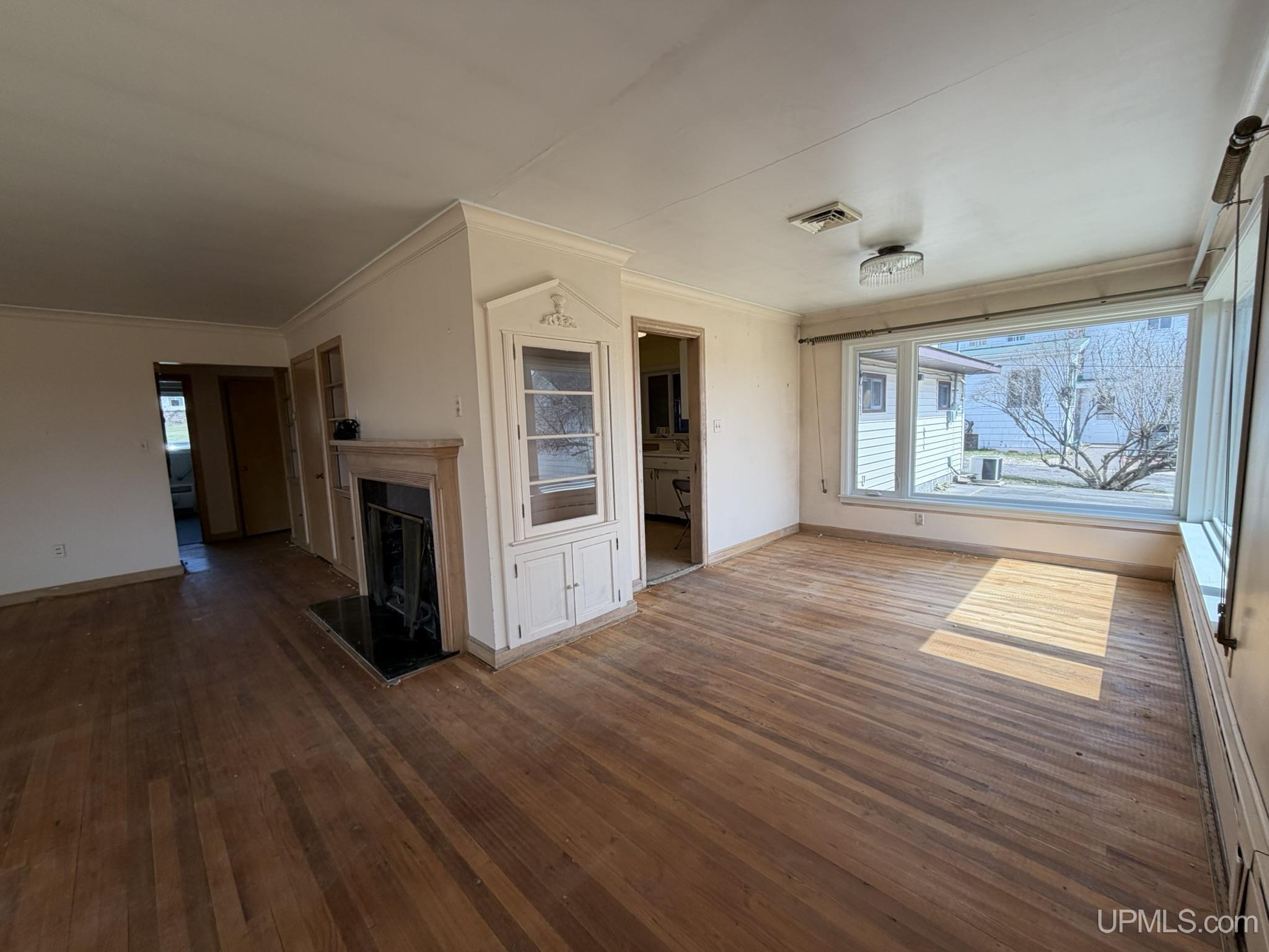 811 W Brown Street, Iron Mountain, MI, 49801