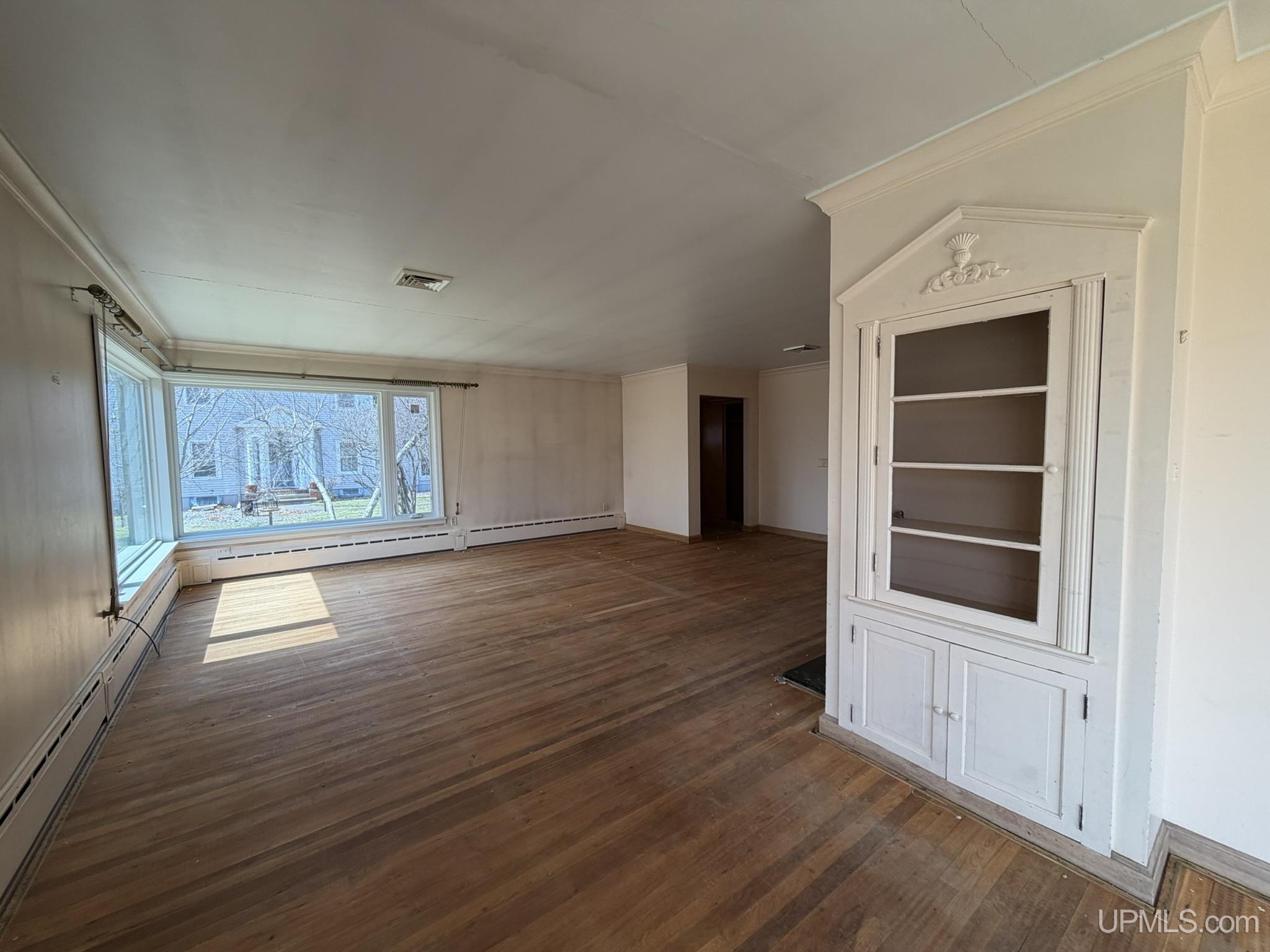 811 W Brown Street, Iron Mountain, MI, 49801