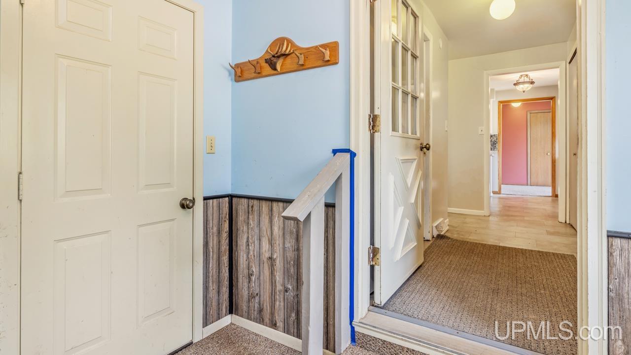 7405 Sunset S.75 Lane, Rapid River, MI, 49878