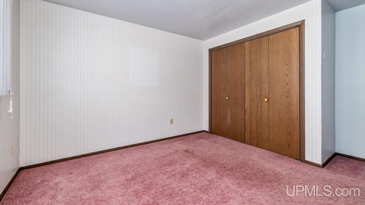 7405 Sunset S.75 Lane, Rapid River, MI, 49878