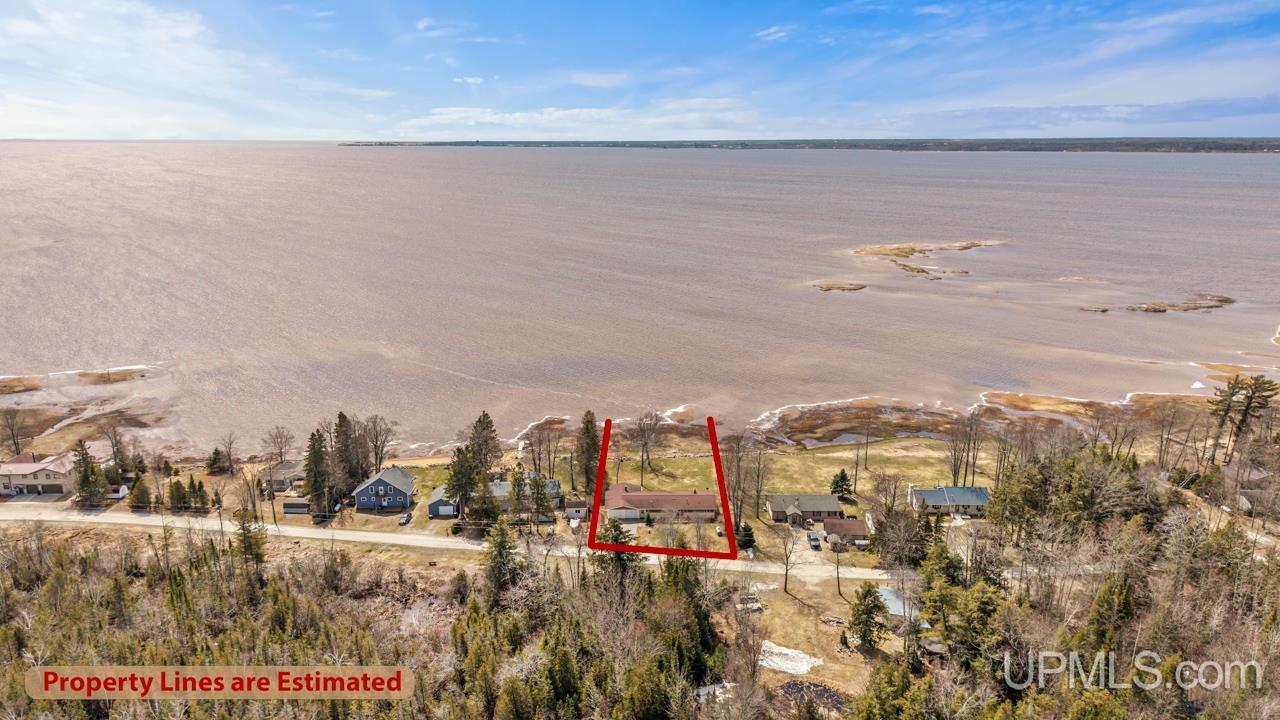 7405 Sunset S.75 Lane, Rapid River, MI, 49878